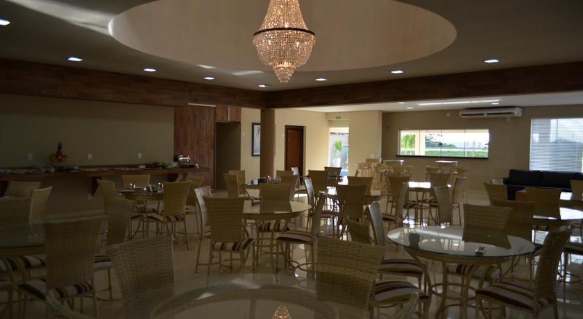 image-housing-carousel