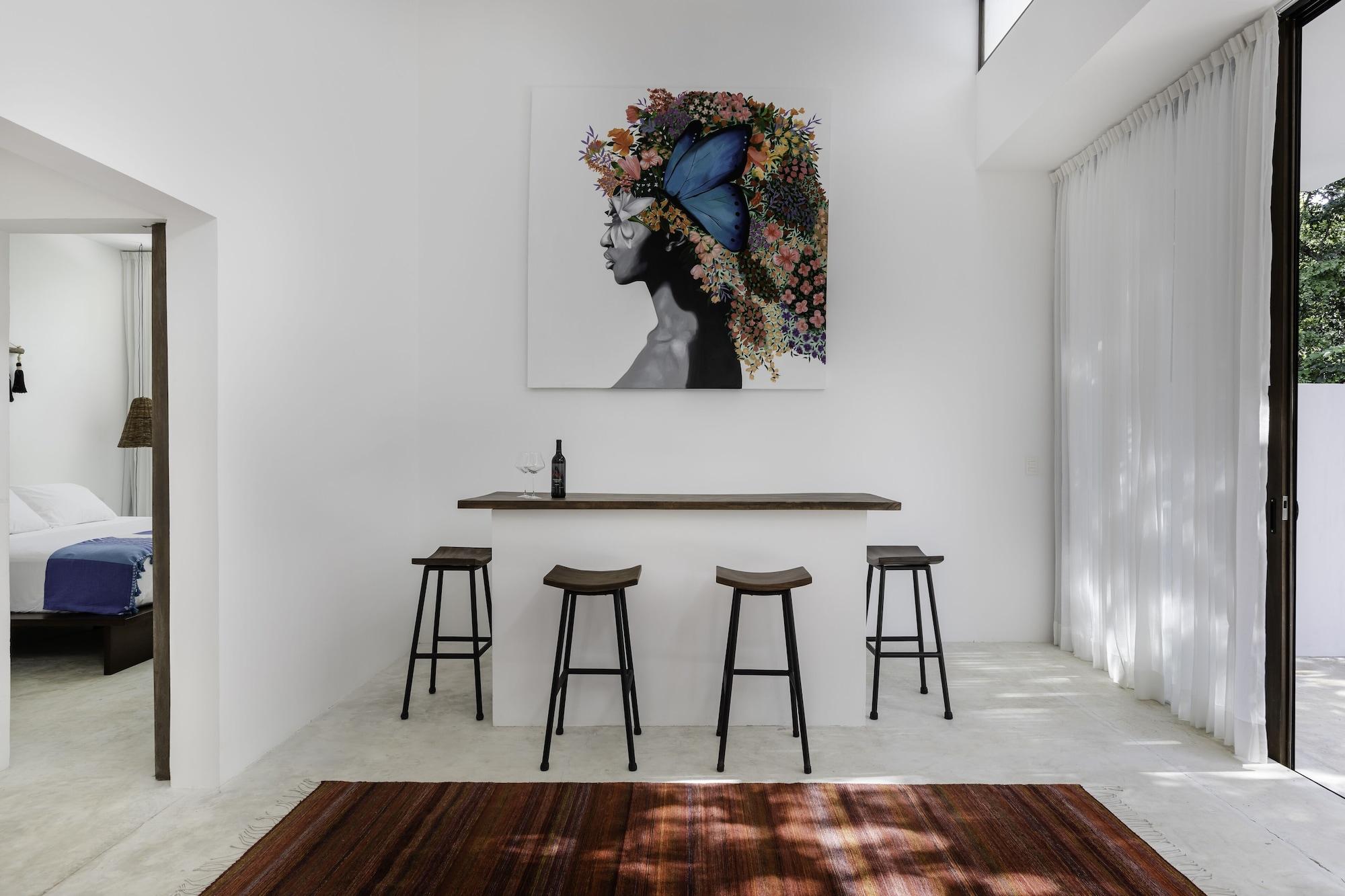 image-housing-carousel