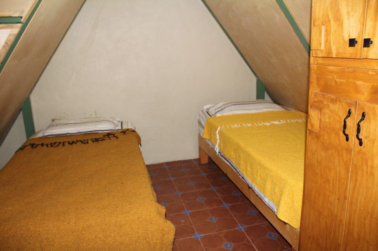 image-housing-carousel