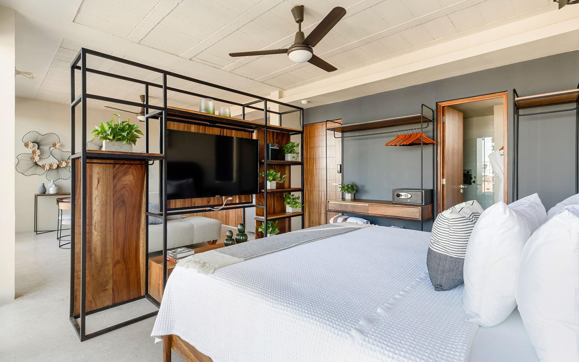 Searena Boutique Condo 6