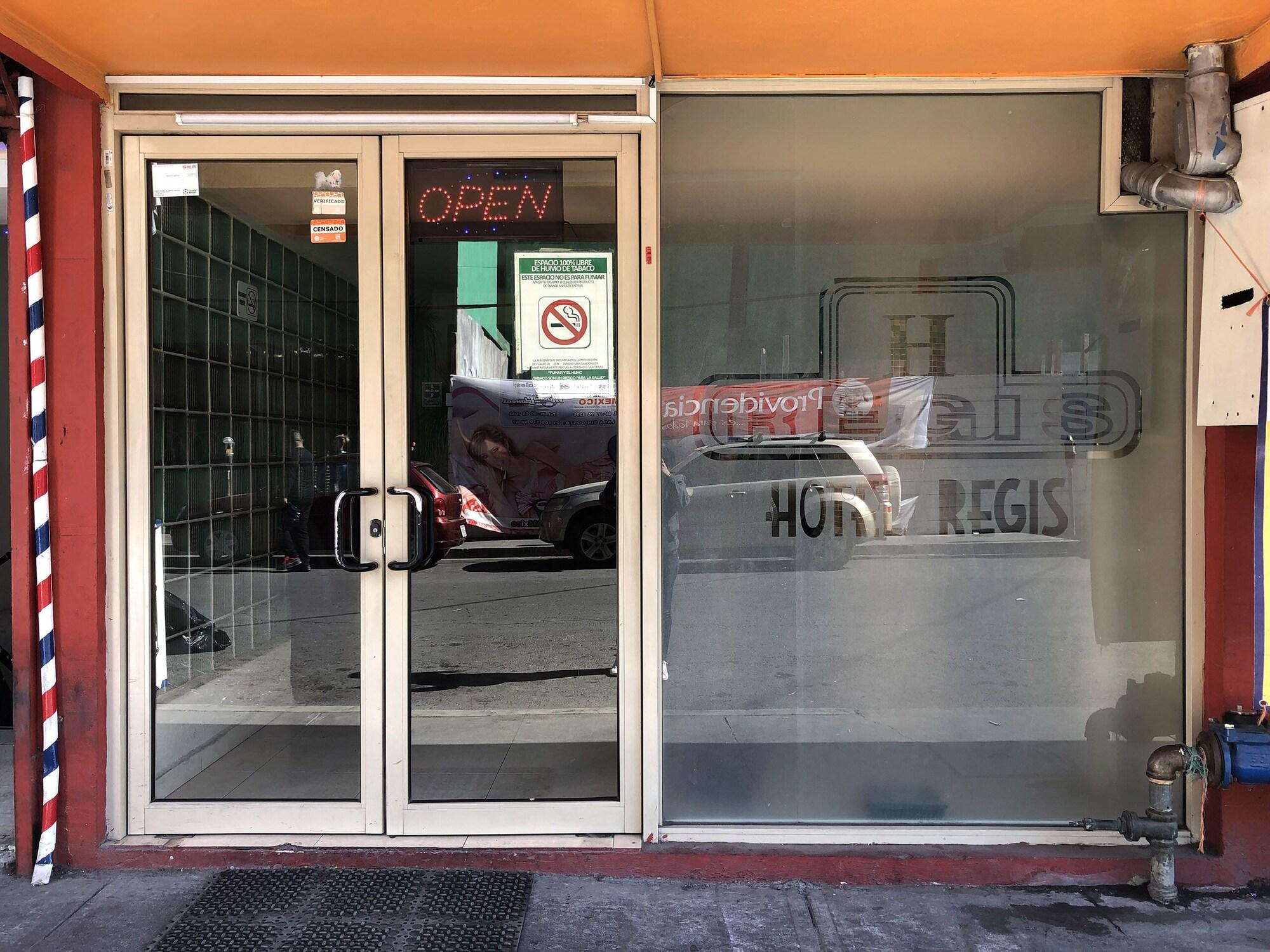 Hotel Regis