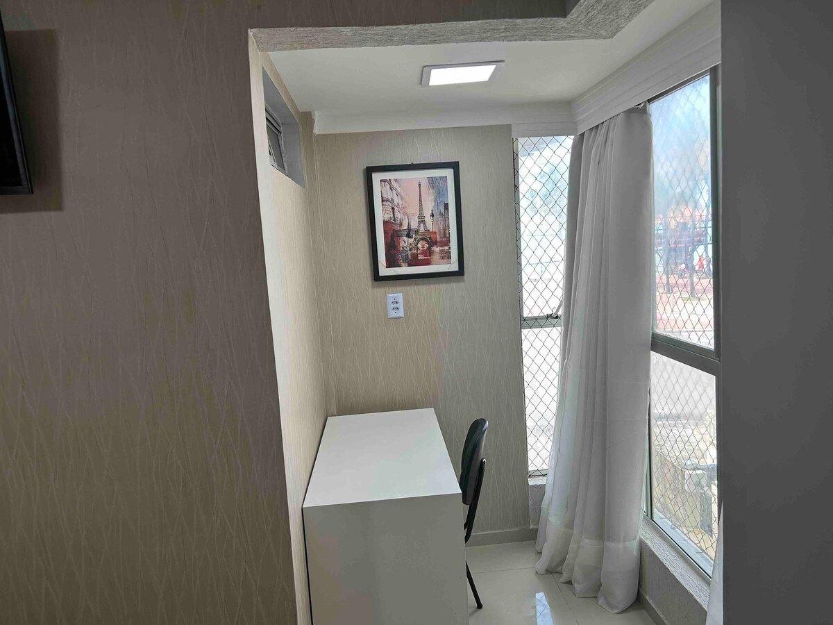 image-housing-carousel