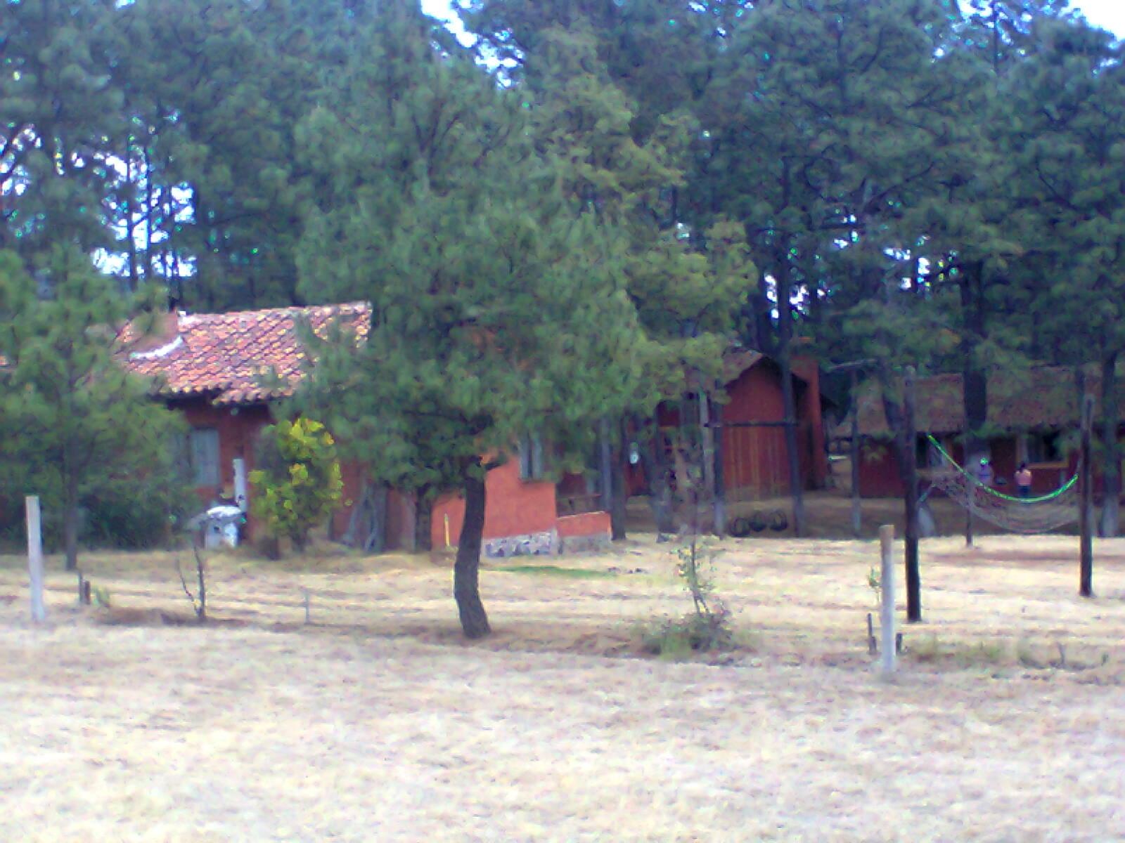 image-housing-carousel