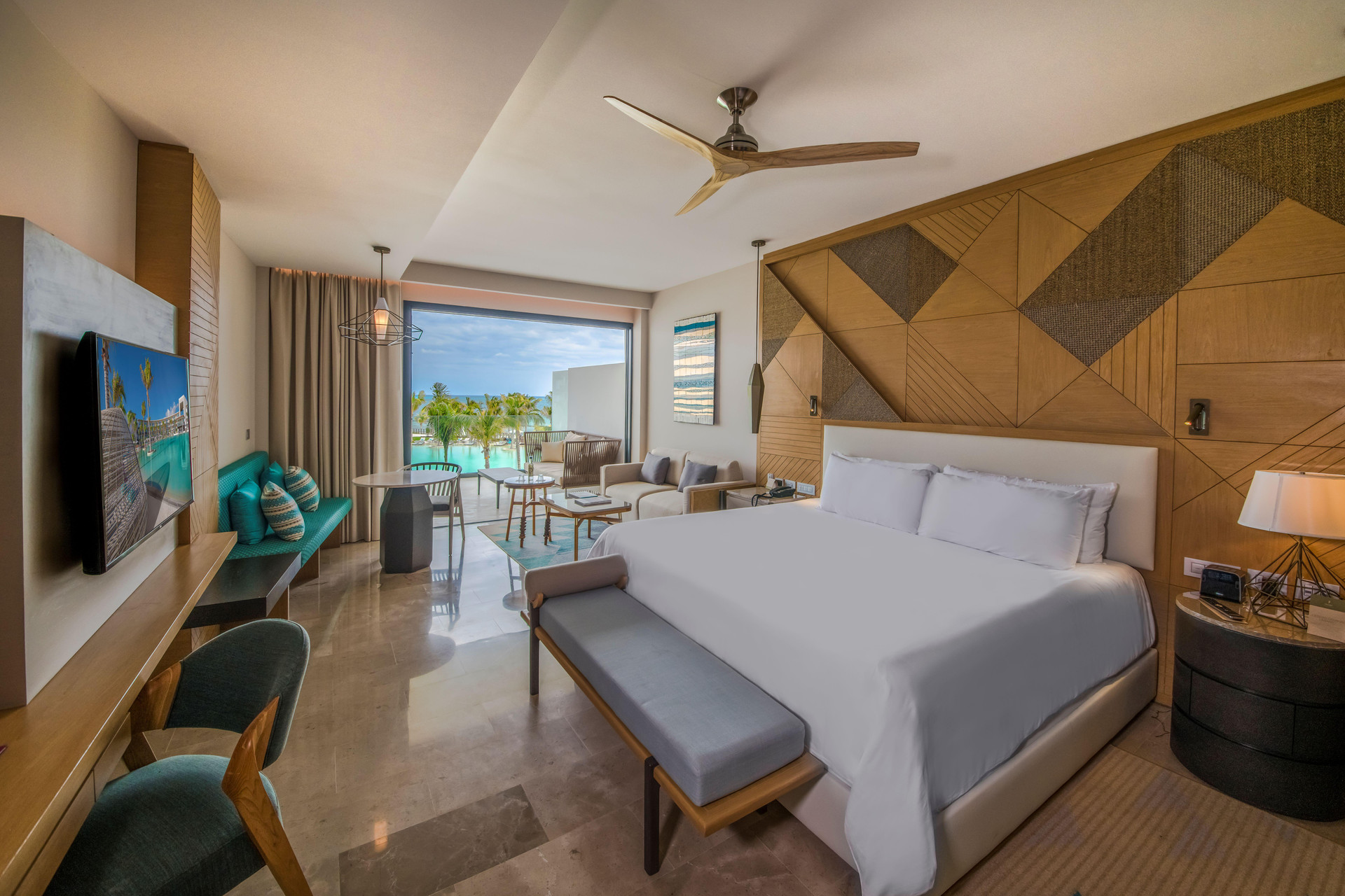 Habitación Doble de Lujo con Vista Parcial del Mar
