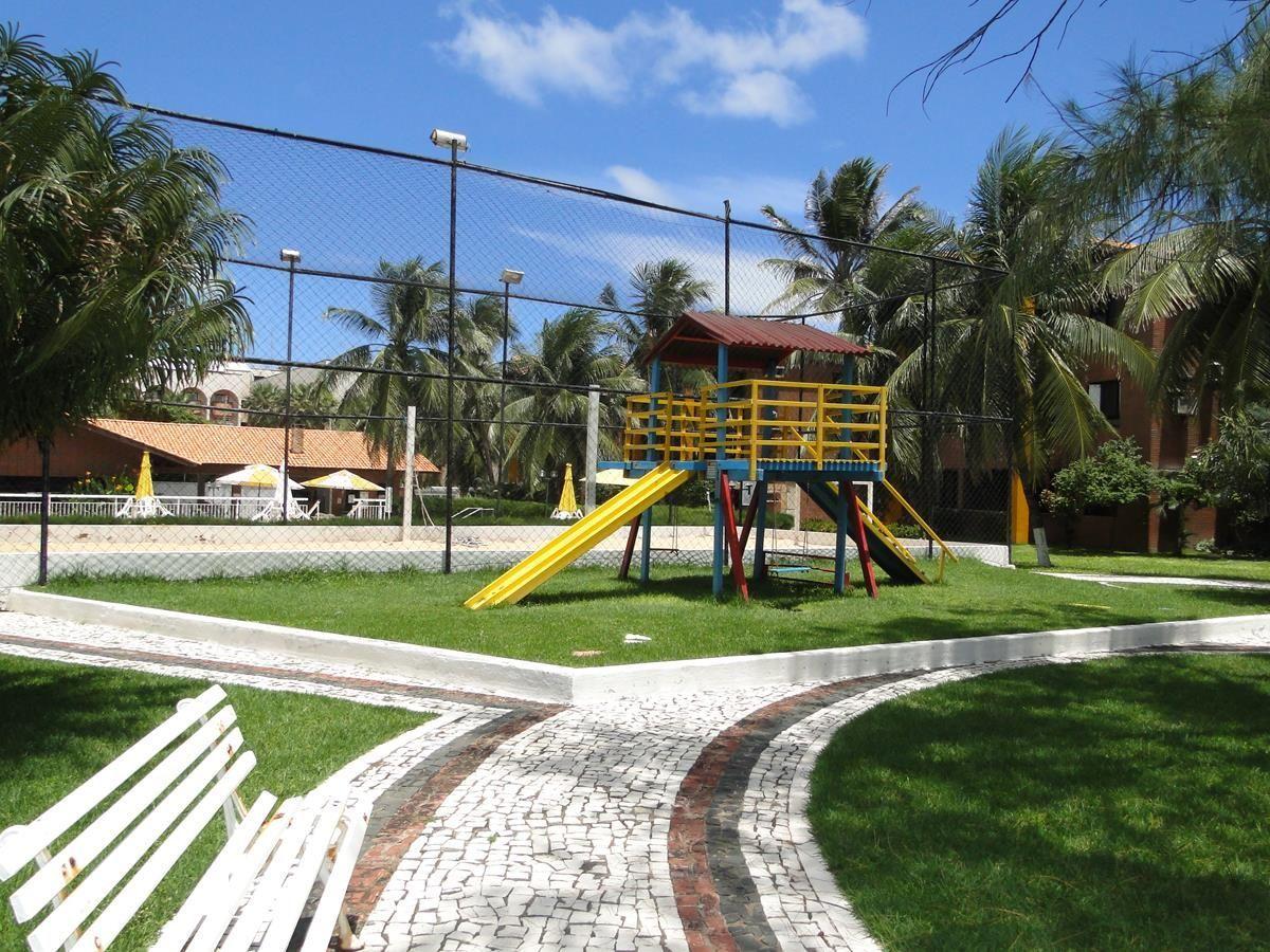 image-housing-carousel