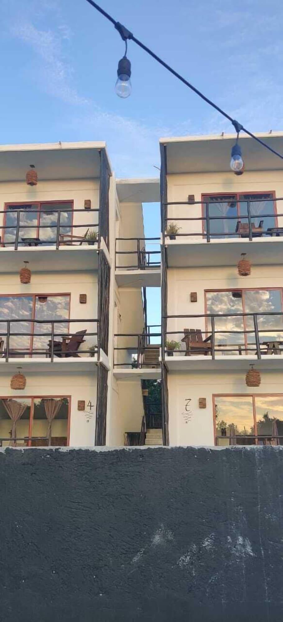 image-housing-carousel