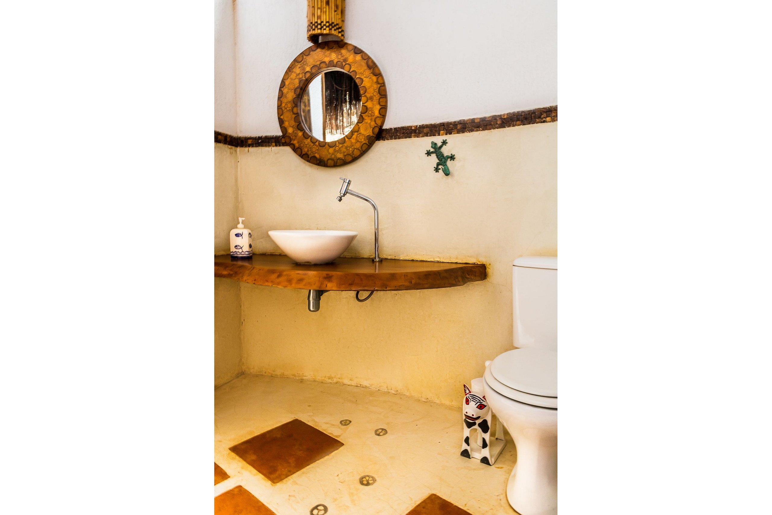 image-housing-carousel