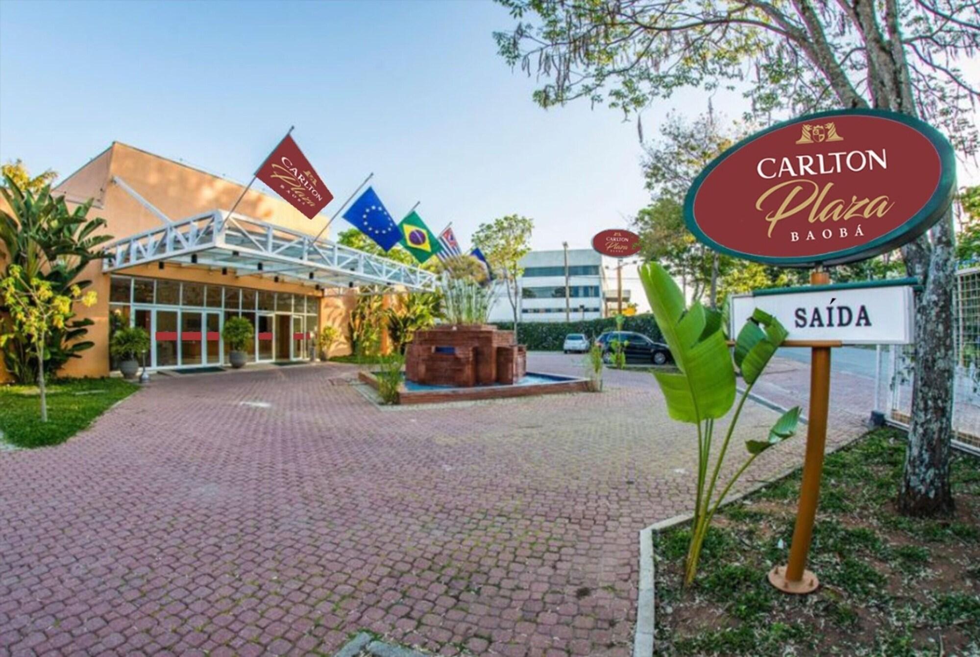 image-housing-carousel