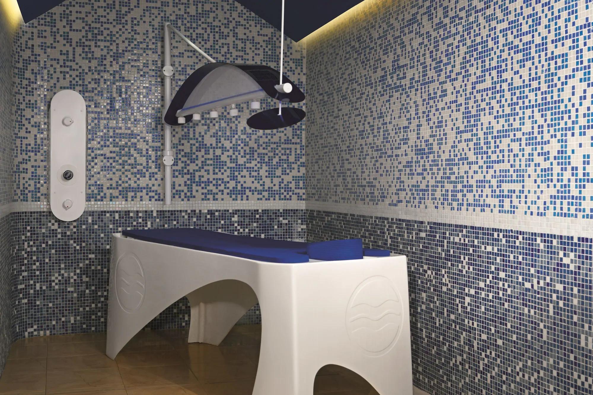 image-housing-carousel