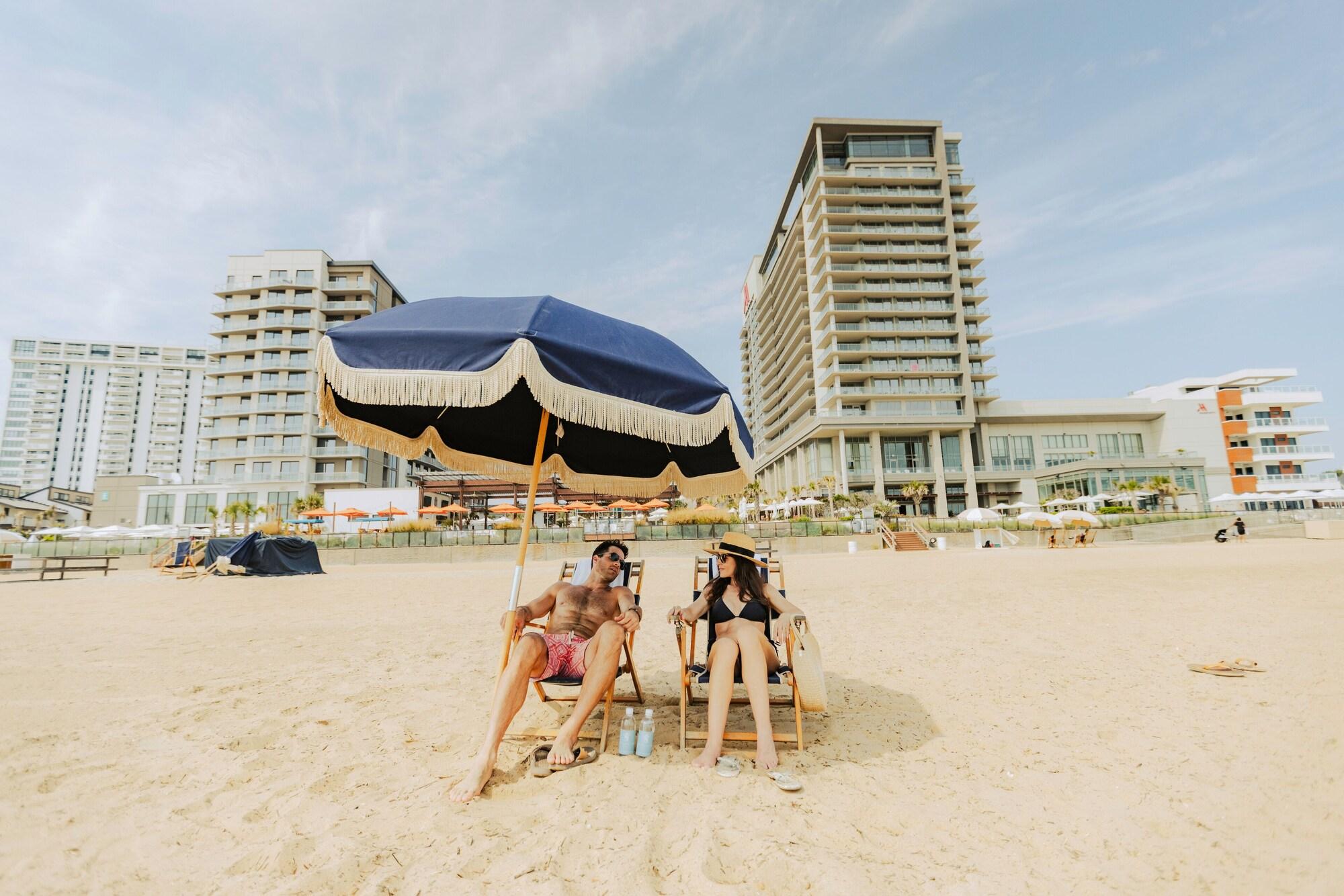 image-housing-carousel