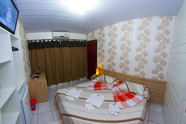 image-housing-carousel