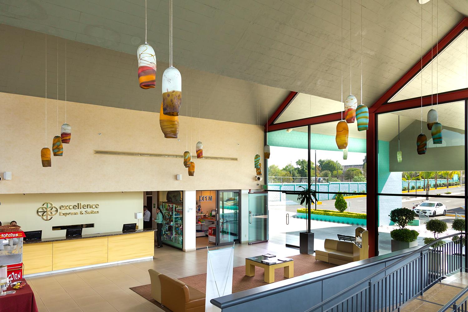 image-housing-carousel