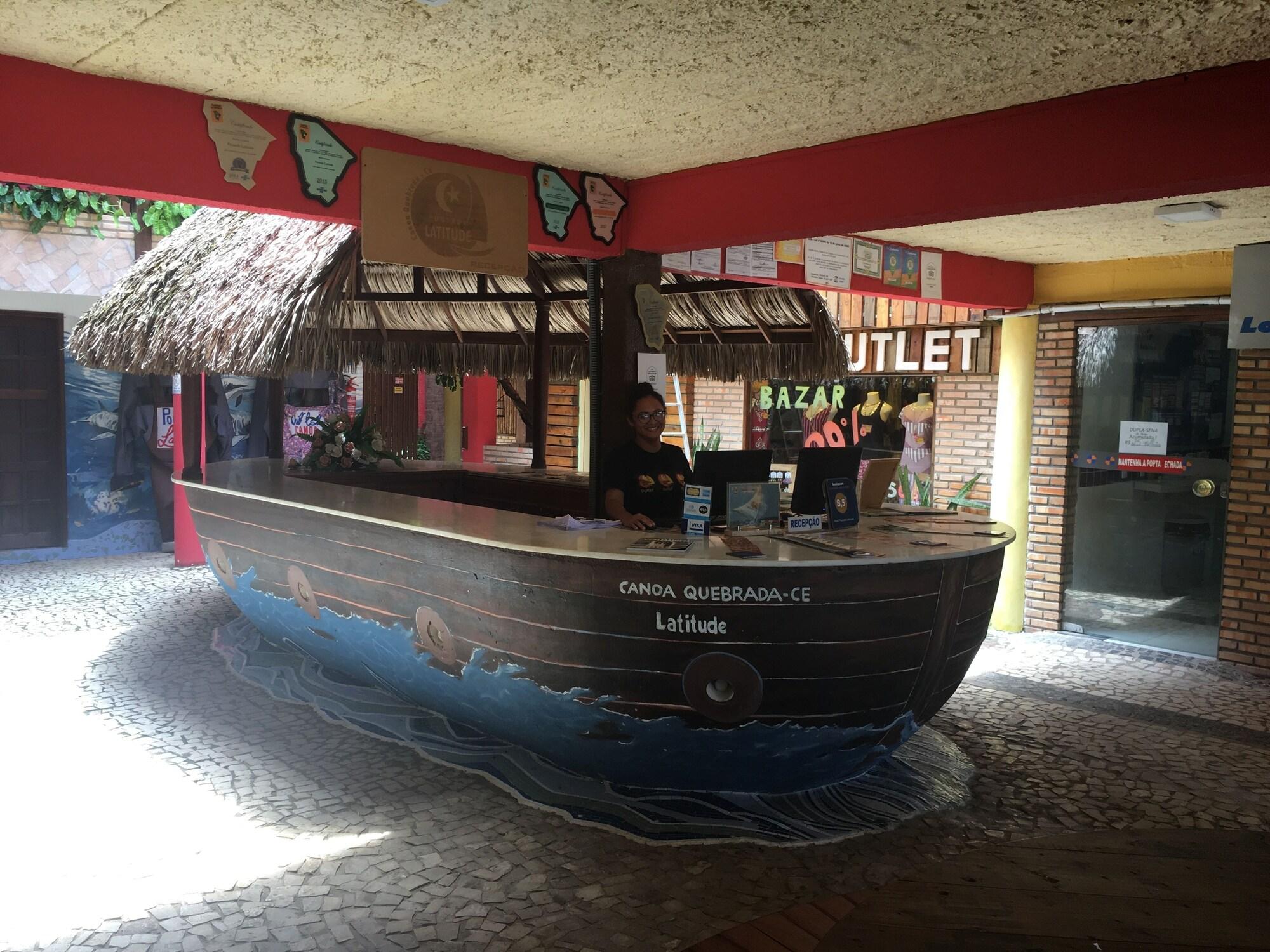 image-housing-carousel