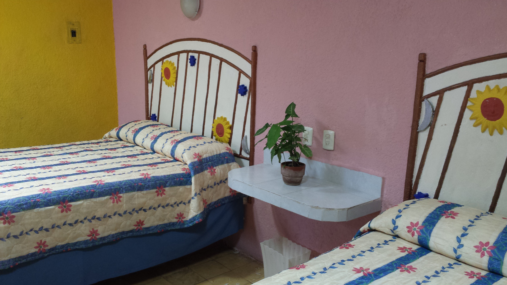 image-housing-carousel