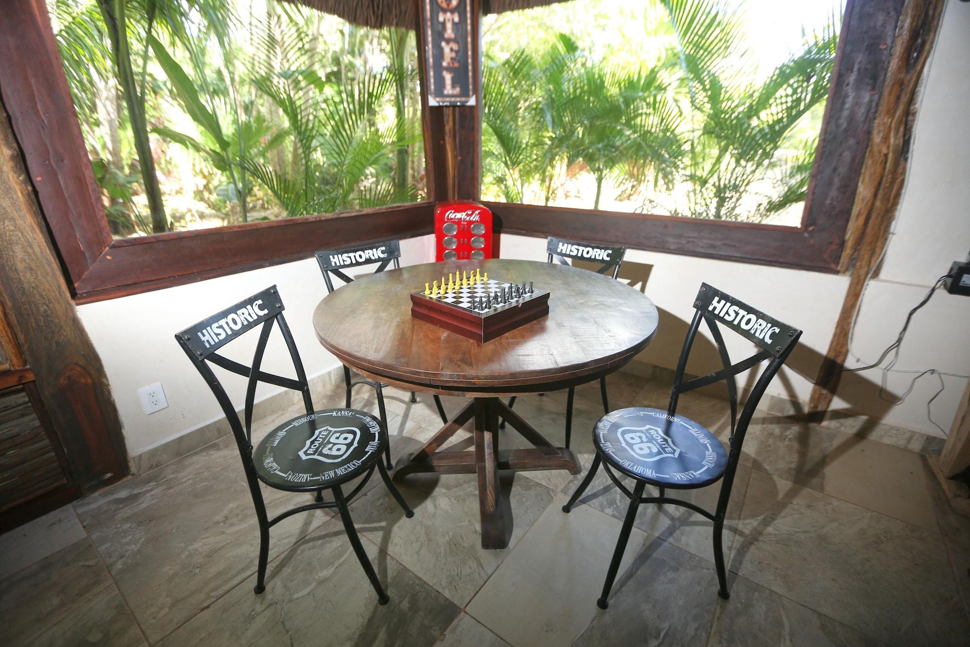 image-housing-carousel