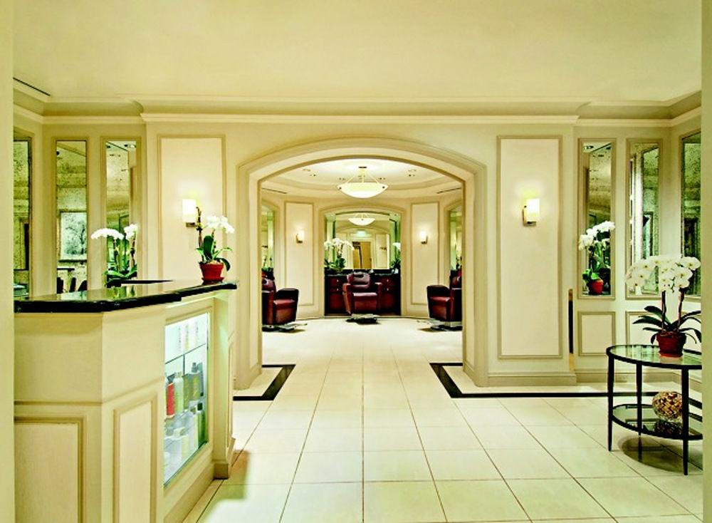 image-housing-carousel