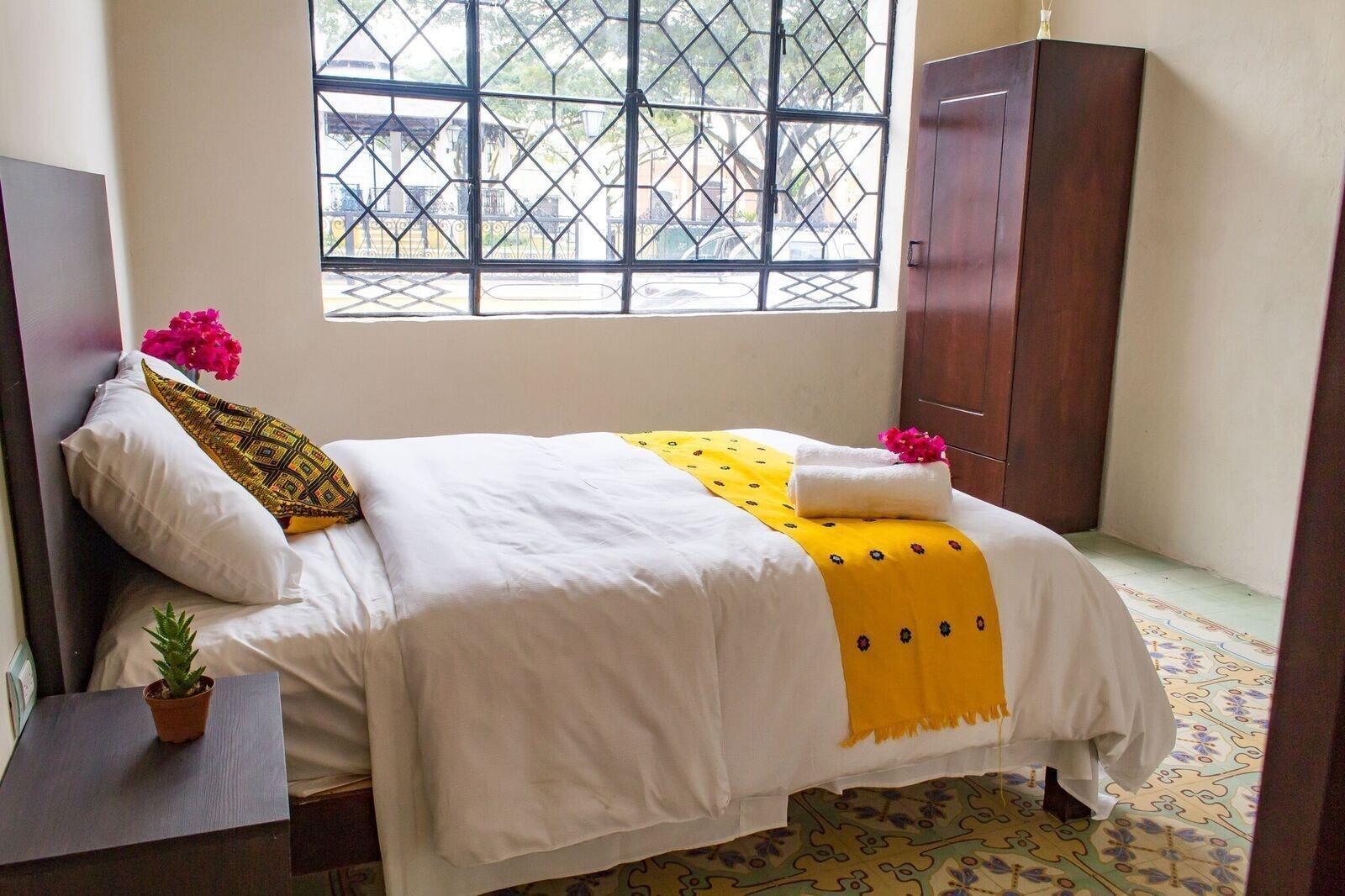 Hotel Maculís 5