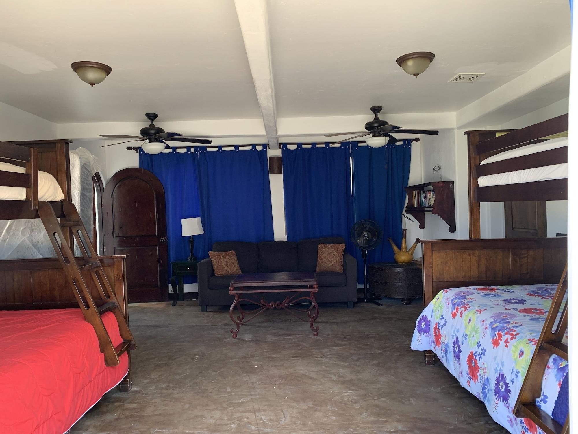 image-housing-carousel