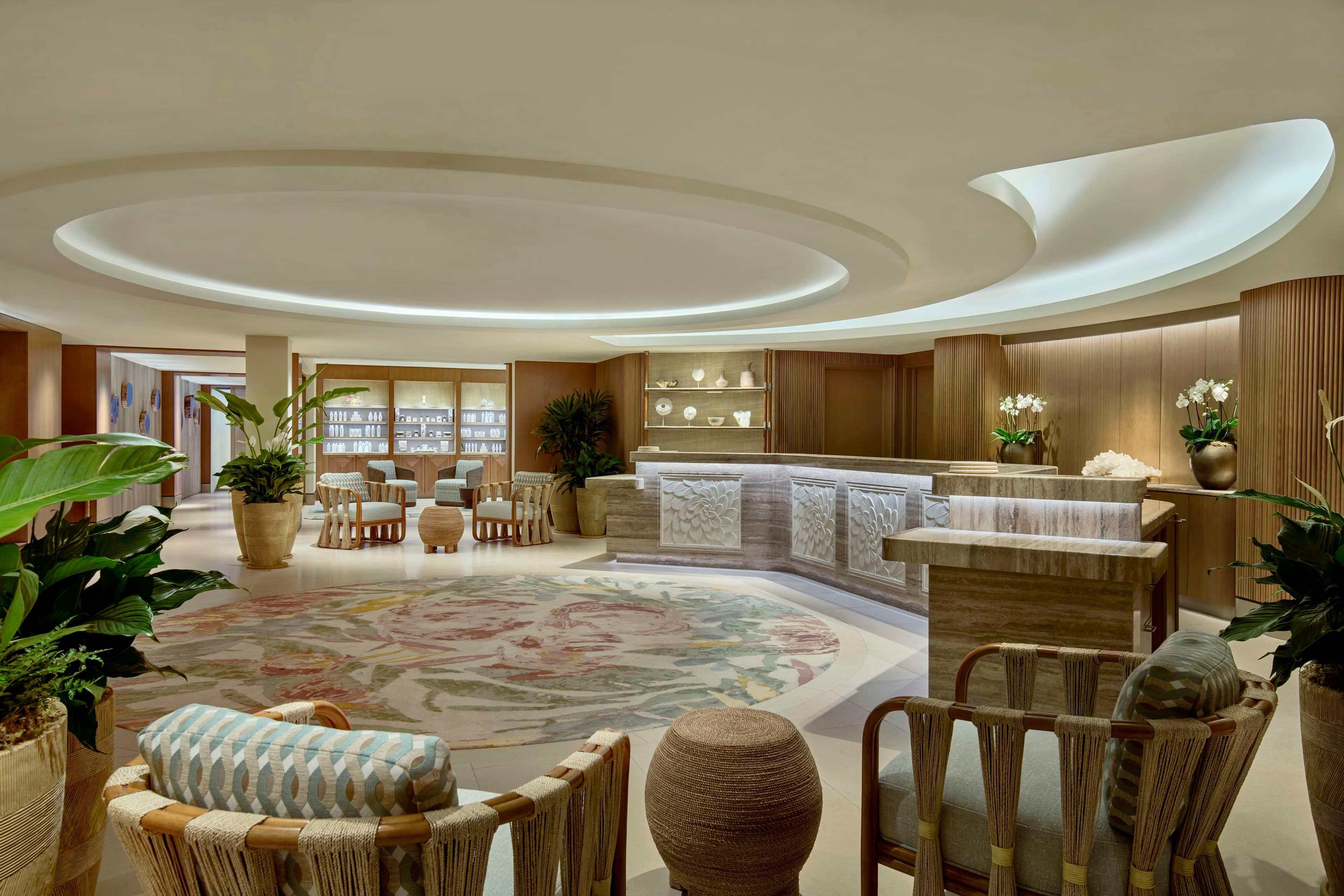 image-housing-carousel