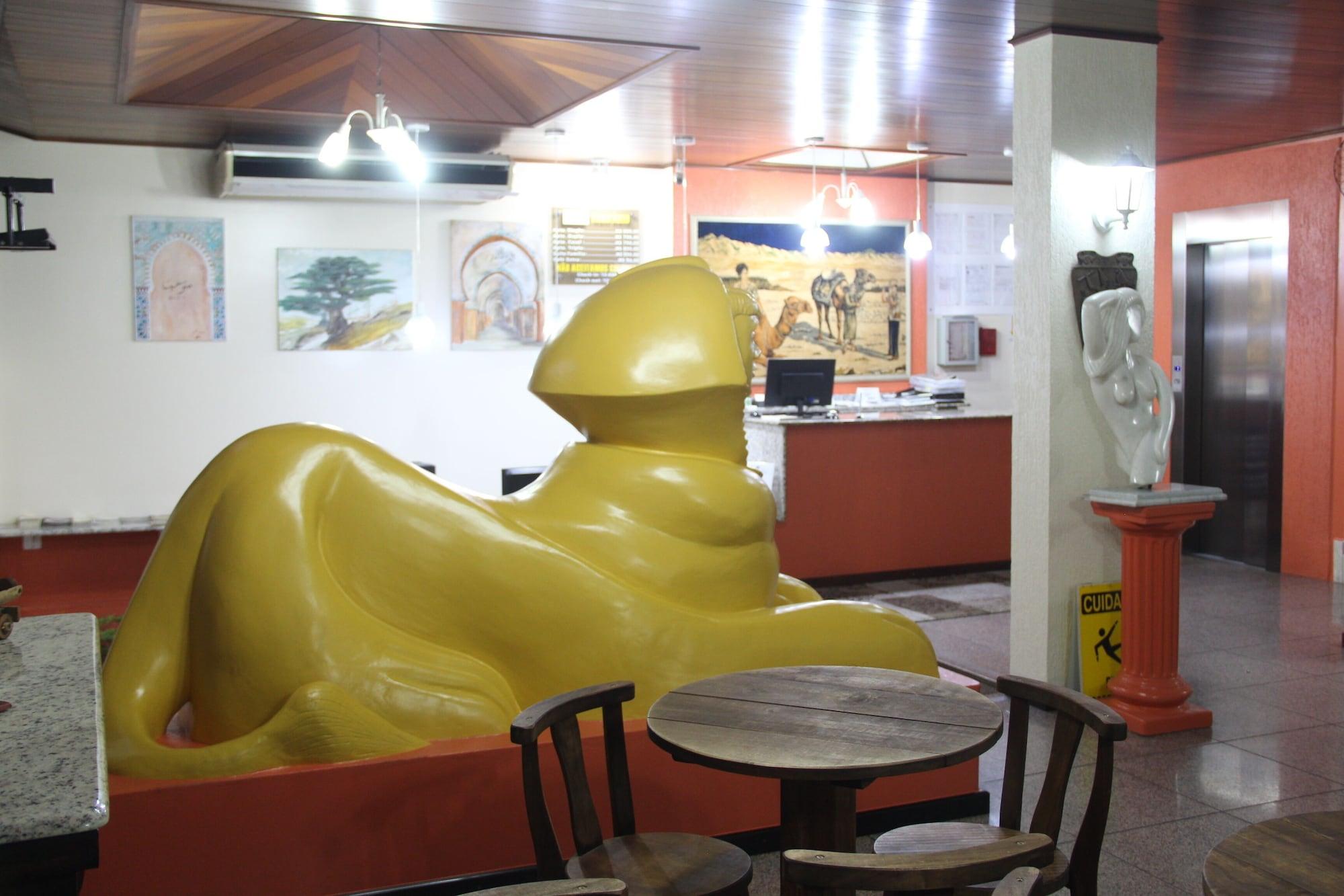 image-housing-carousel