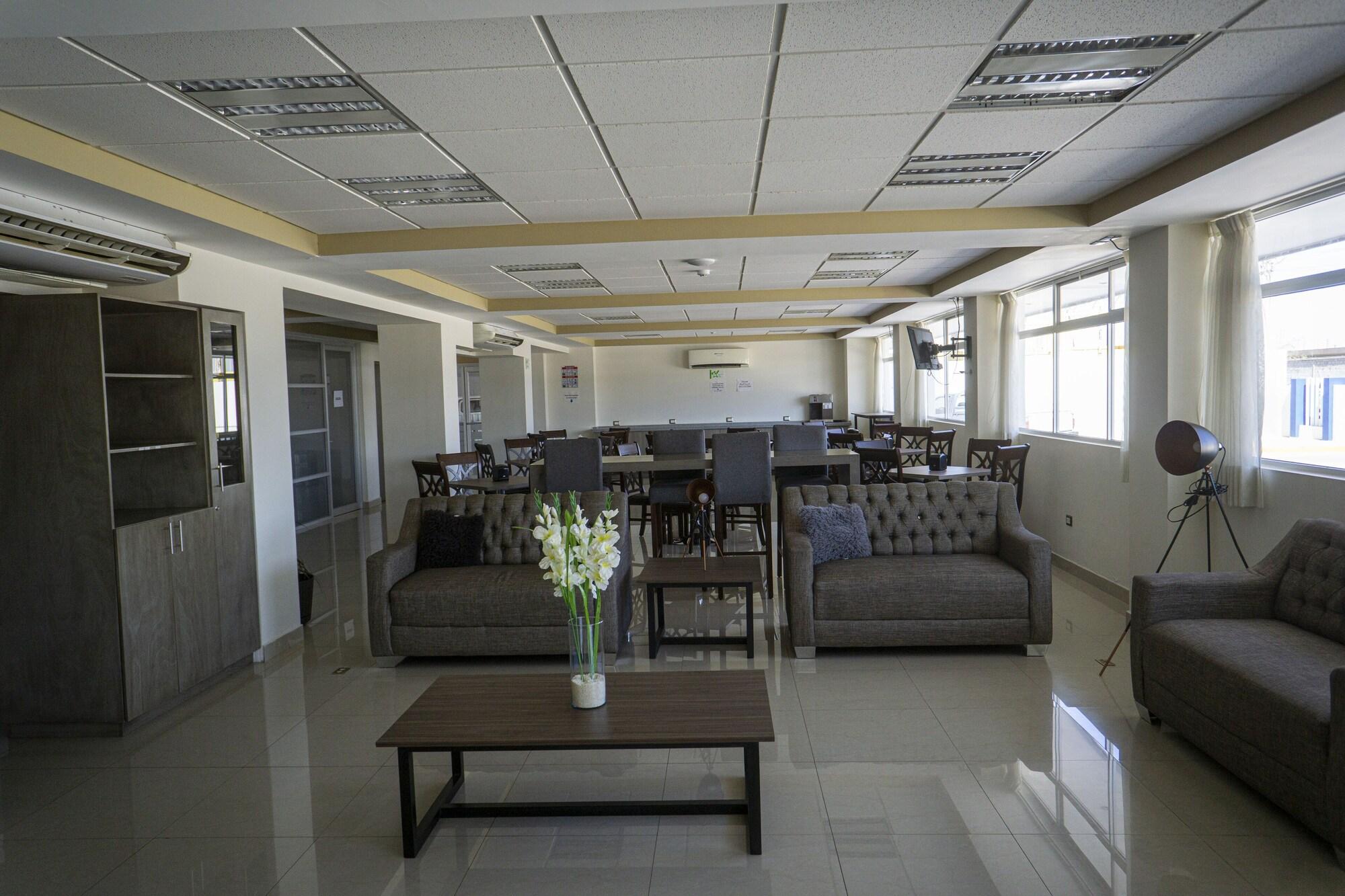image-housing-carousel