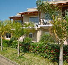 Brisas Del Lago Apart Y Hotel