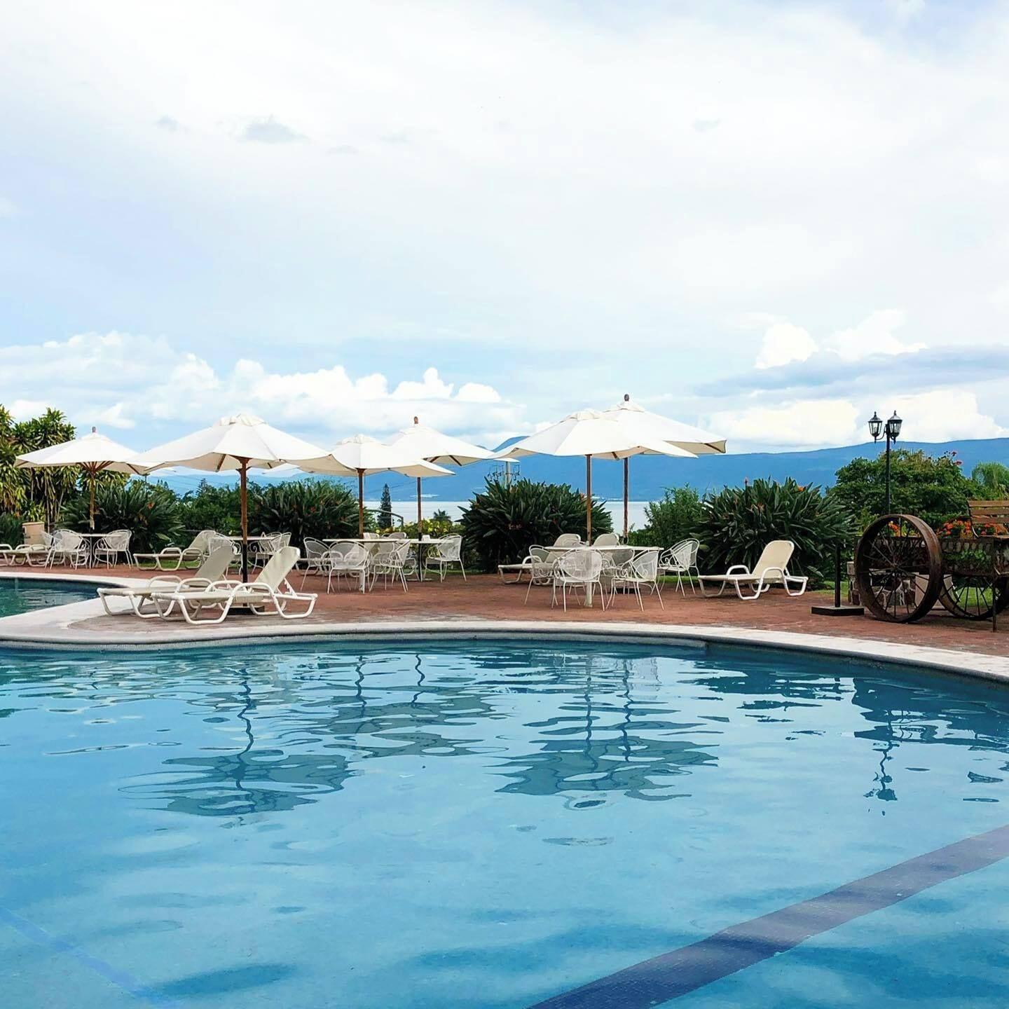 Mama Chuy Hotel & Villas Ajijic 2