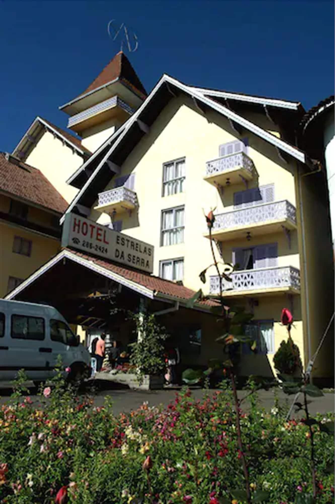 image-housing-carousel