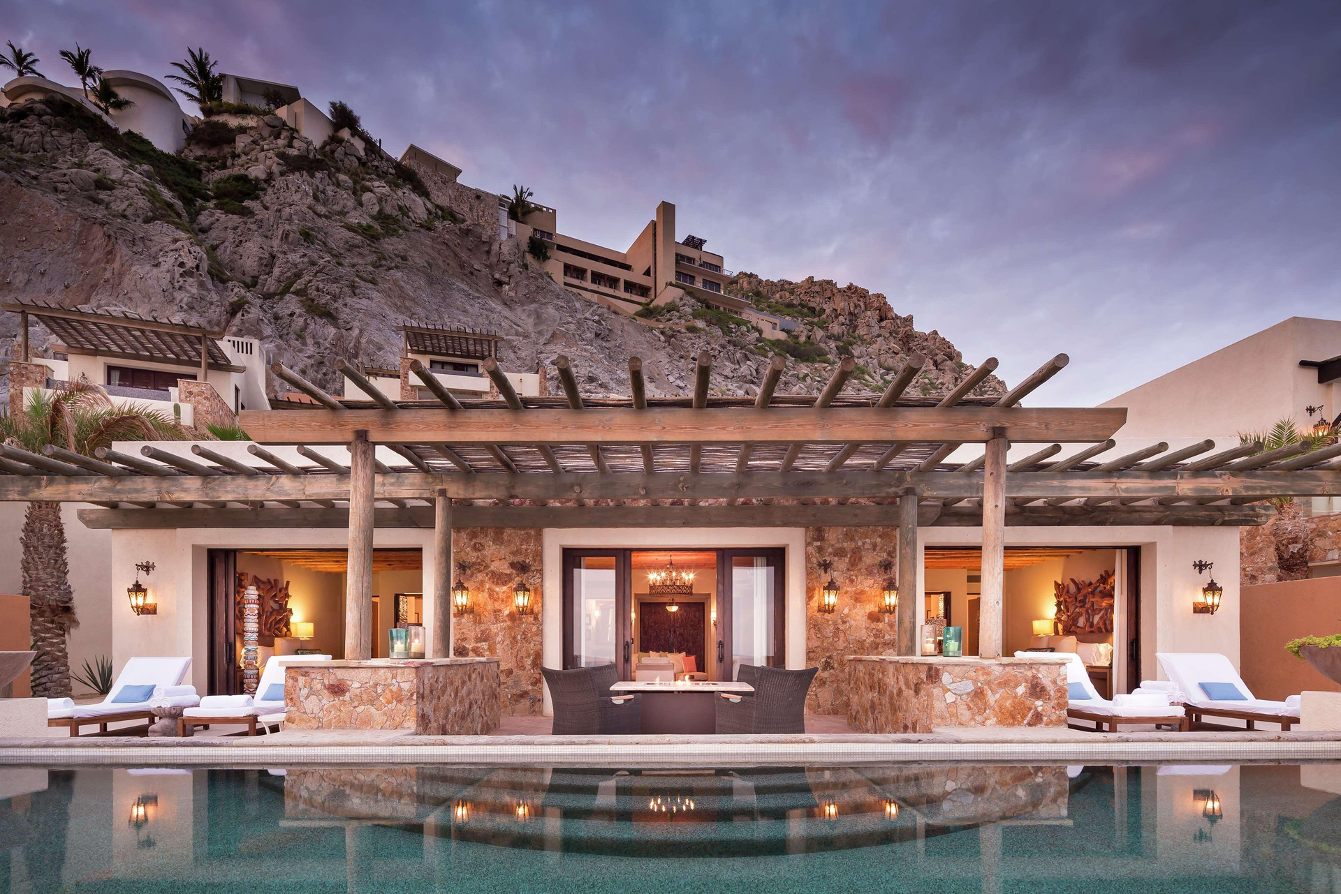 Pedregal Two Bedroom Beachfront Suite