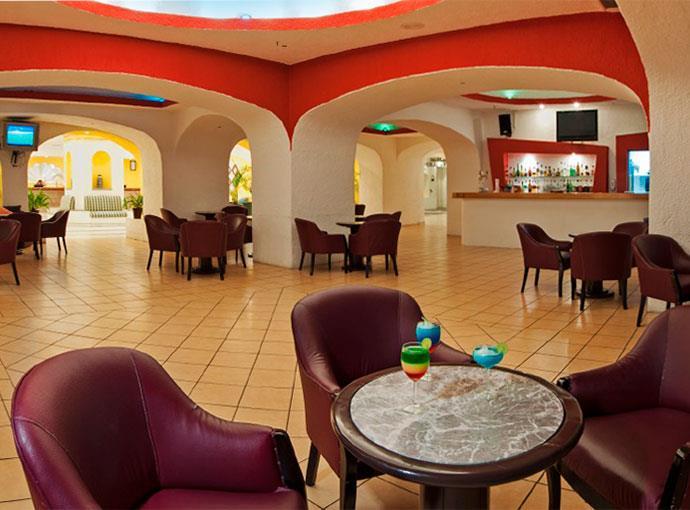 image-housing-carousel