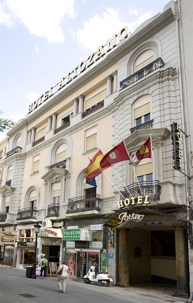 Hotel Altozano image
