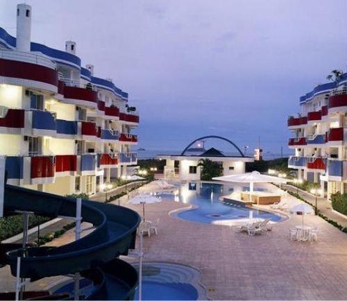 image-housing-carousel