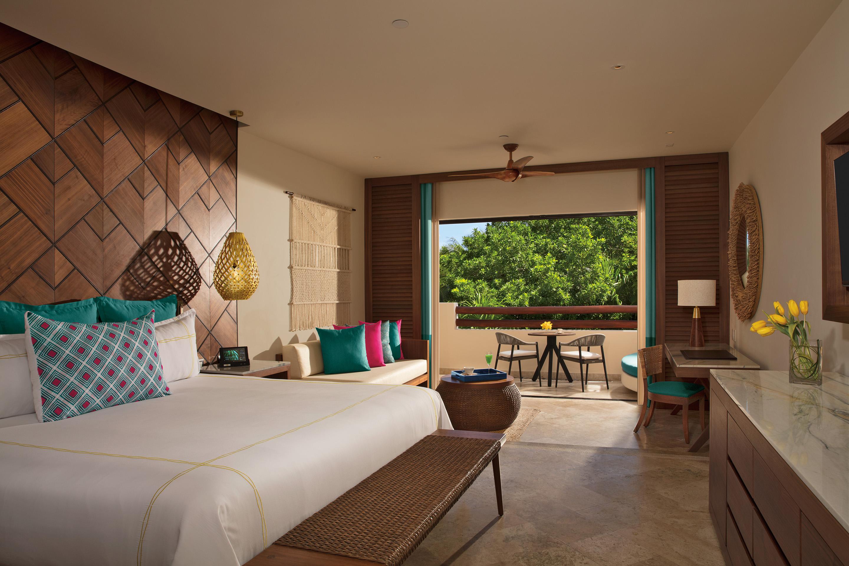 Suite Júnior con Vista al Jardín