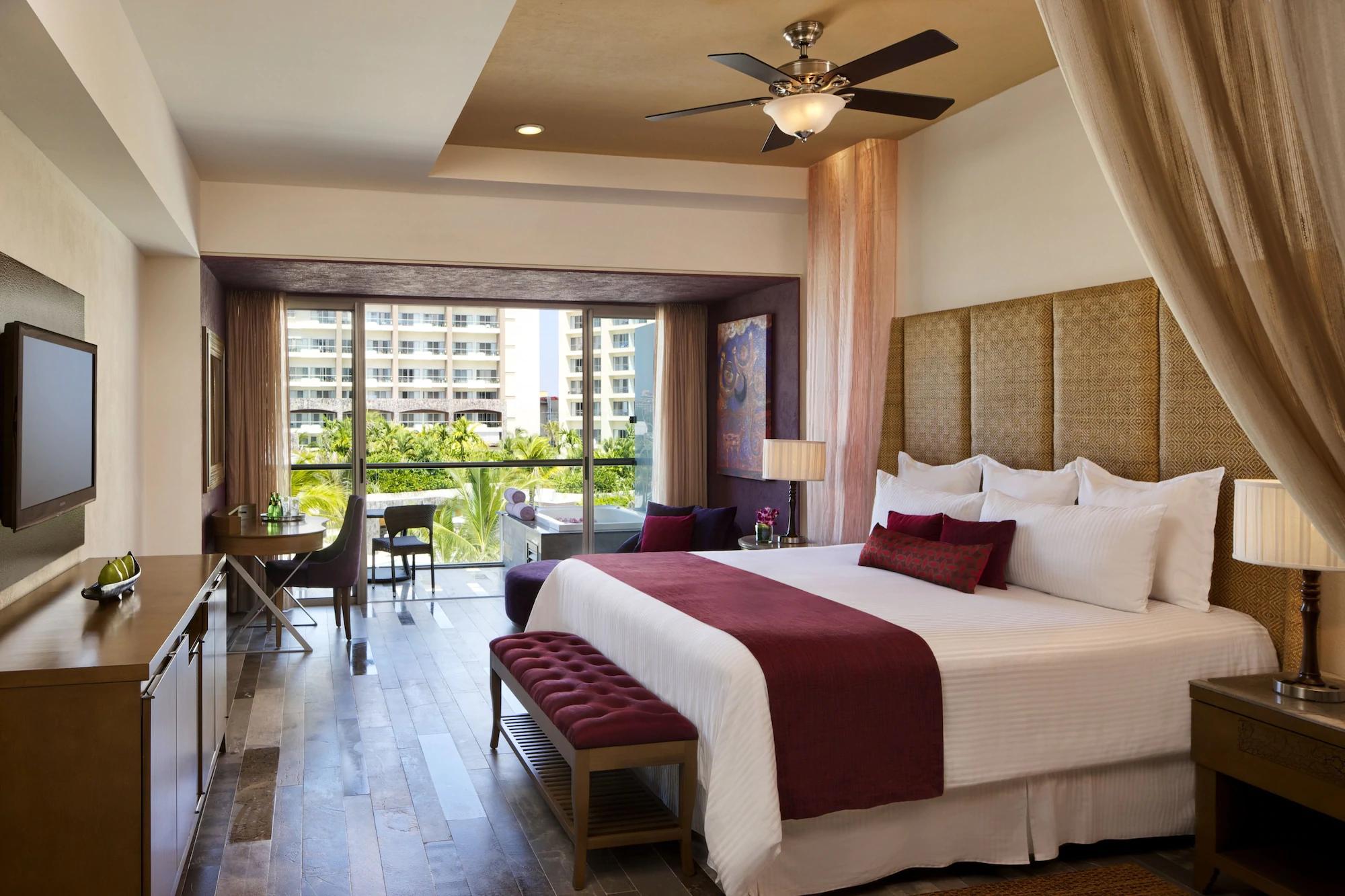 Suite Júnior con Vista al Jardín