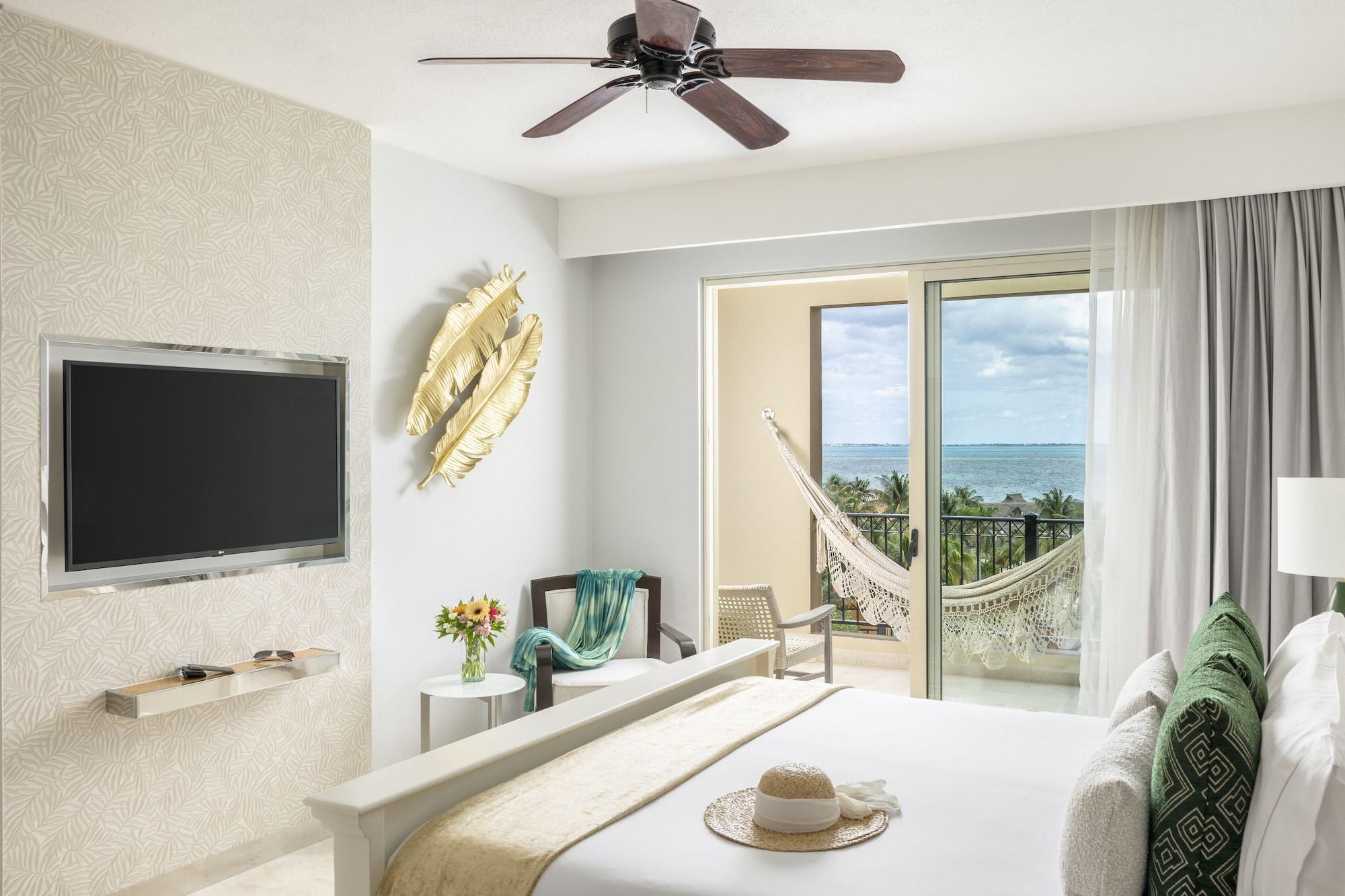 One Bedroom Ocean View - Room Only