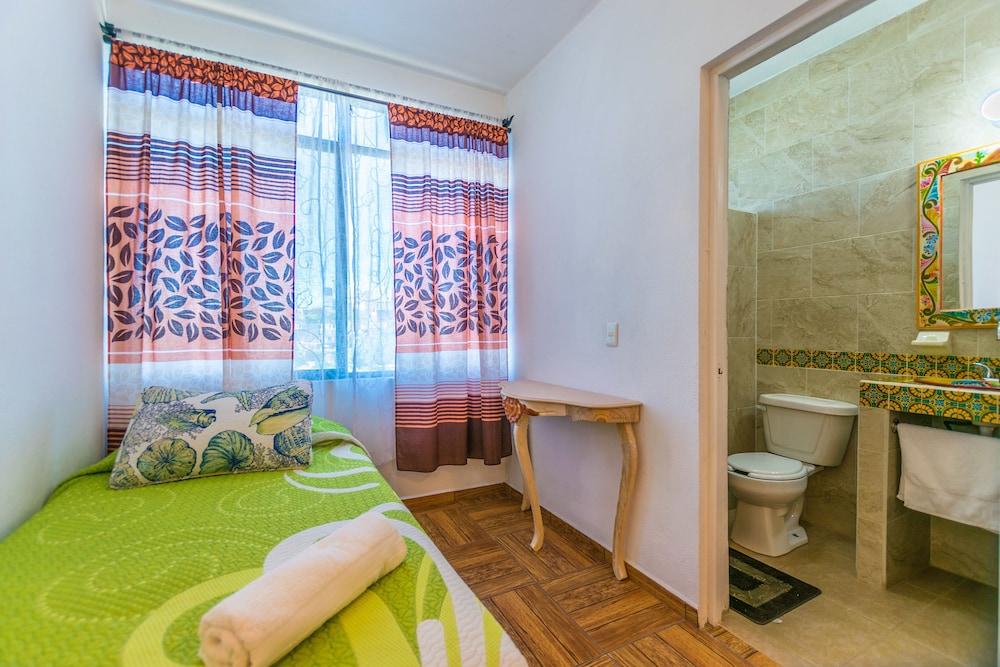image-housing-carousel