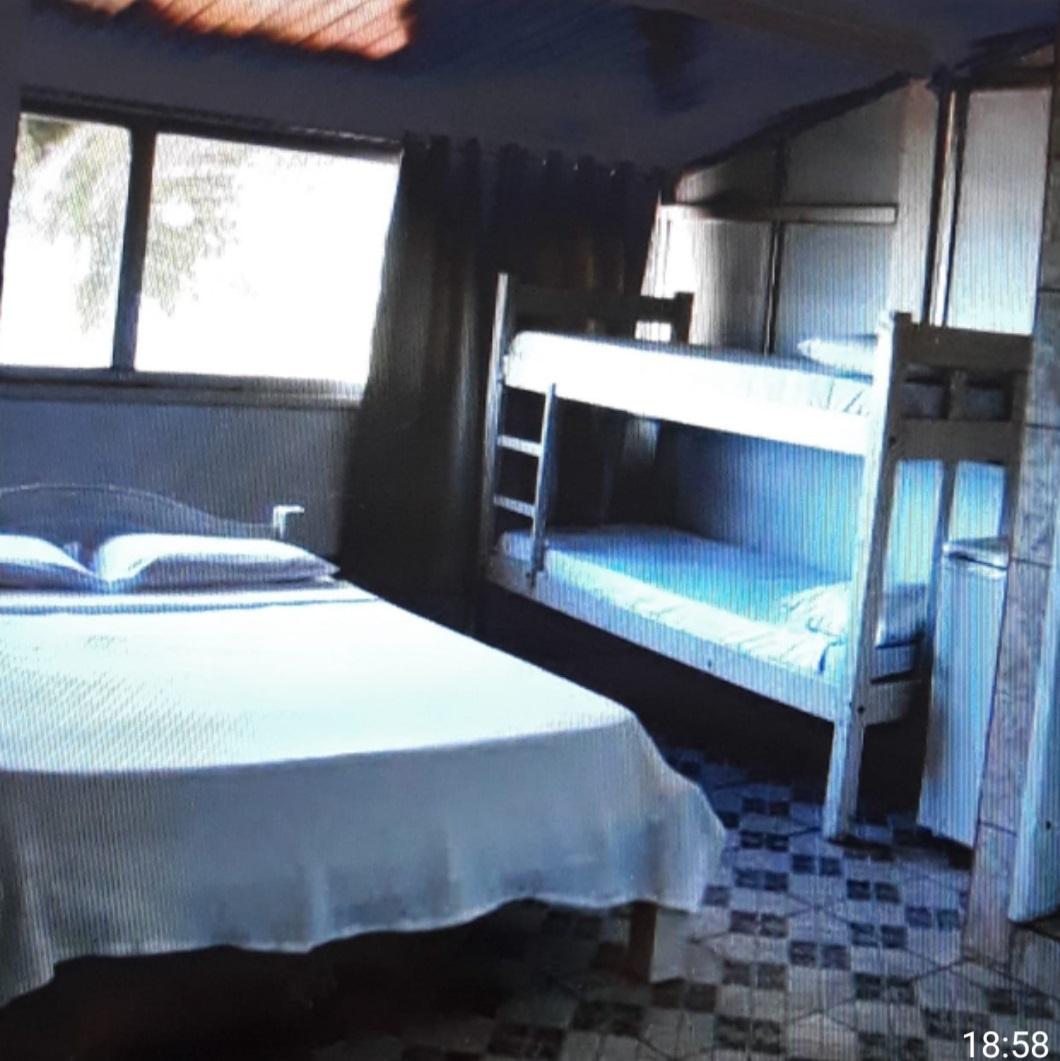 image-housing-carousel