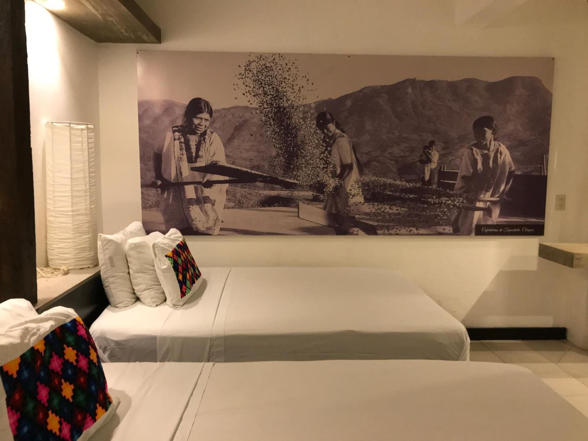 Hotel Maya Rue 4