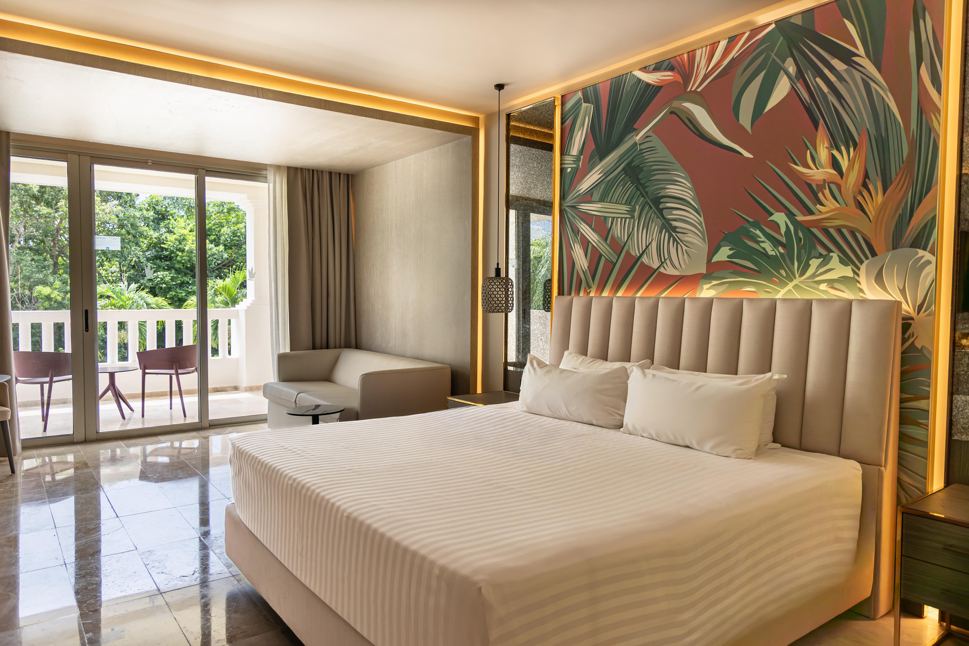 Habitación Cuádruple de Lujo con Vista al Jardín