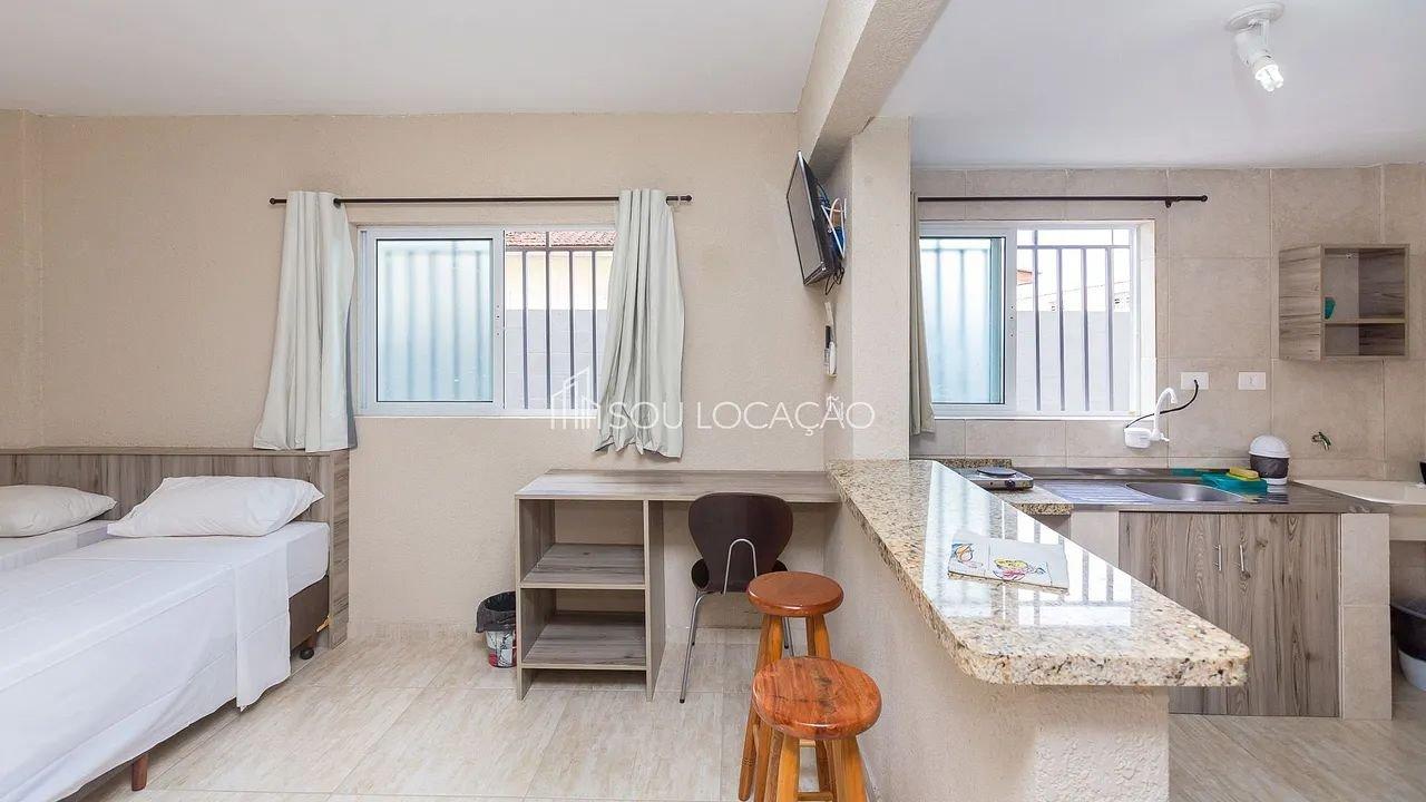 image-housing-carousel