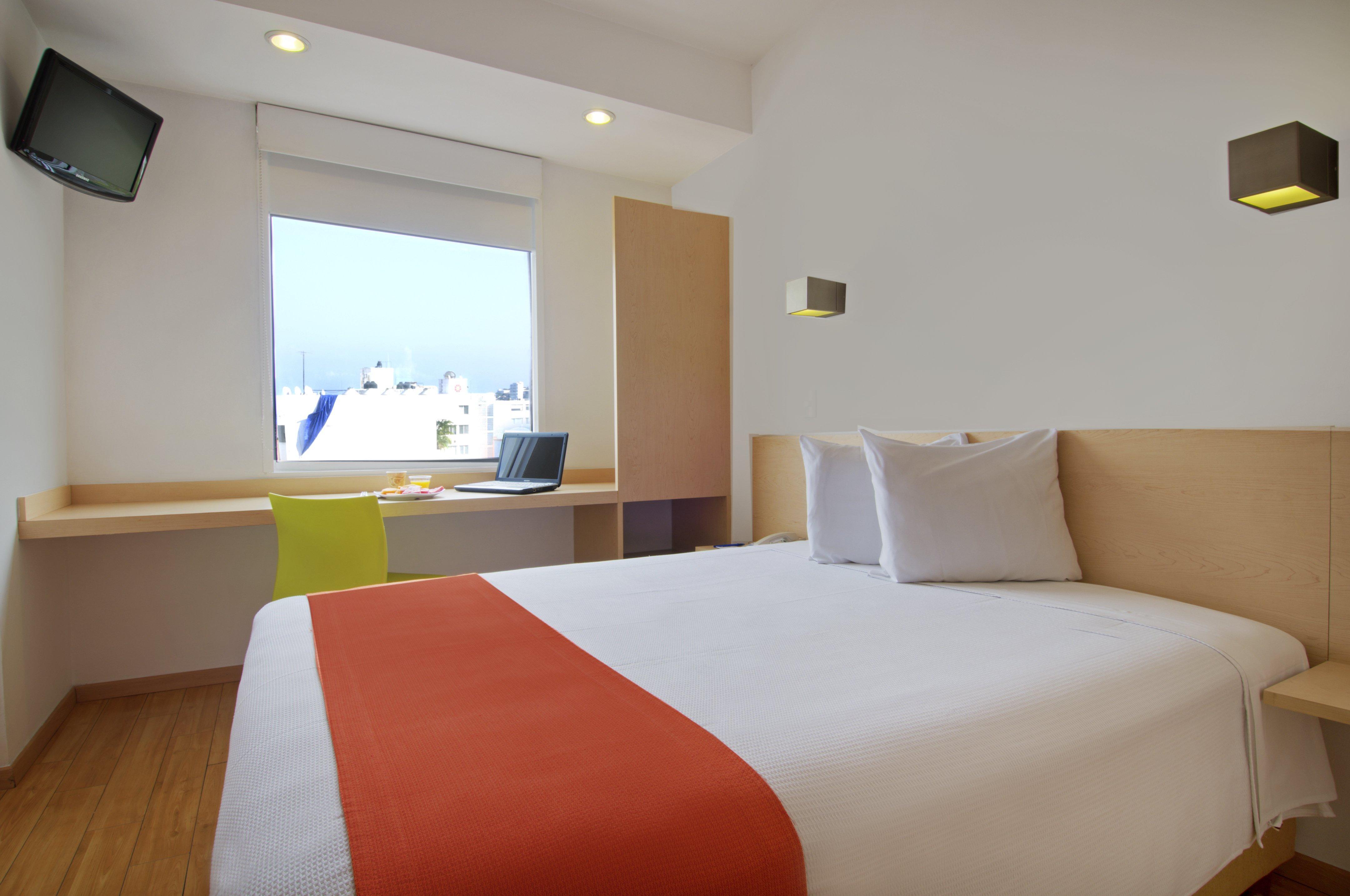 Superior Room, 1 Queen