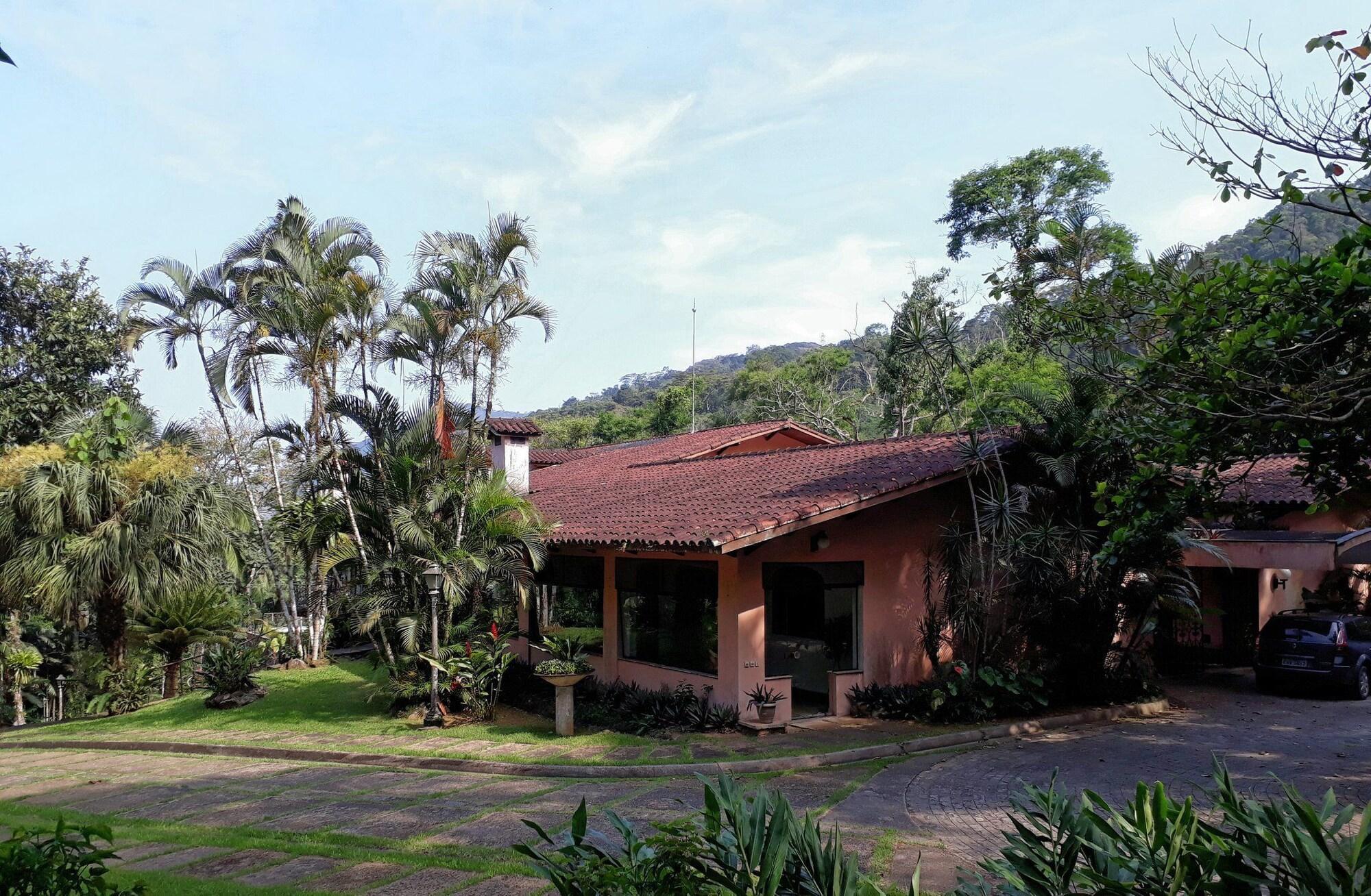 image-housing-carousel
