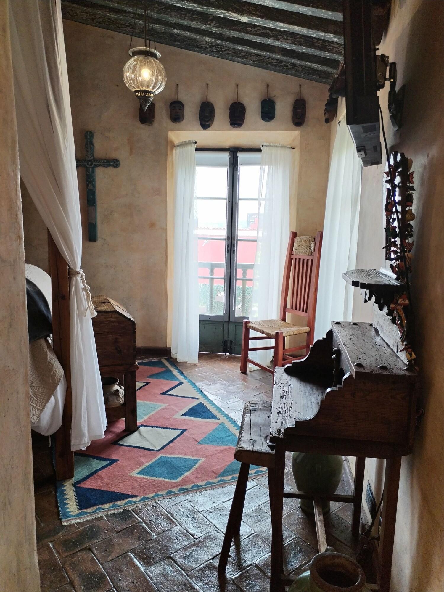 image-housing-carousel