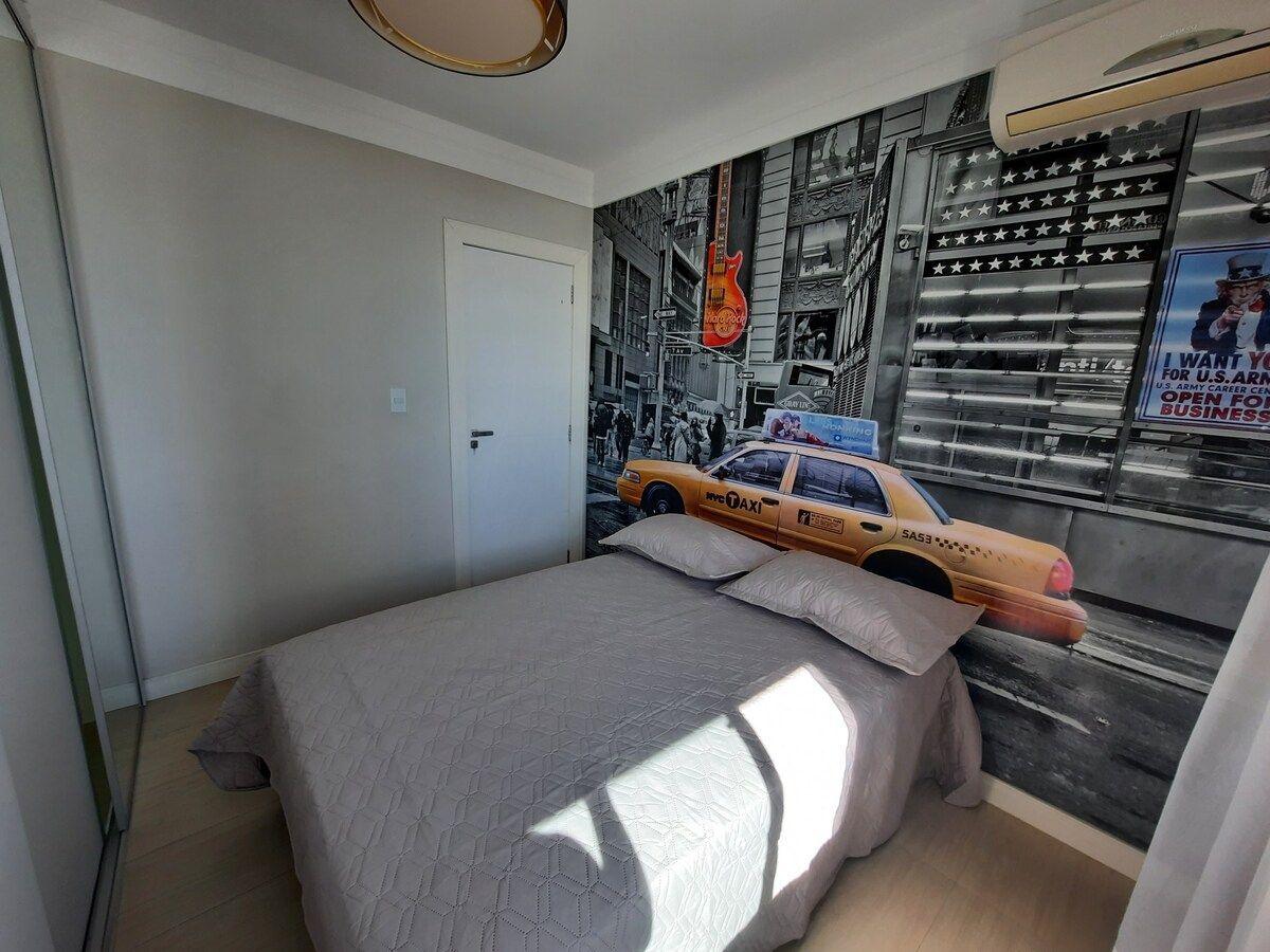image-housing-carousel