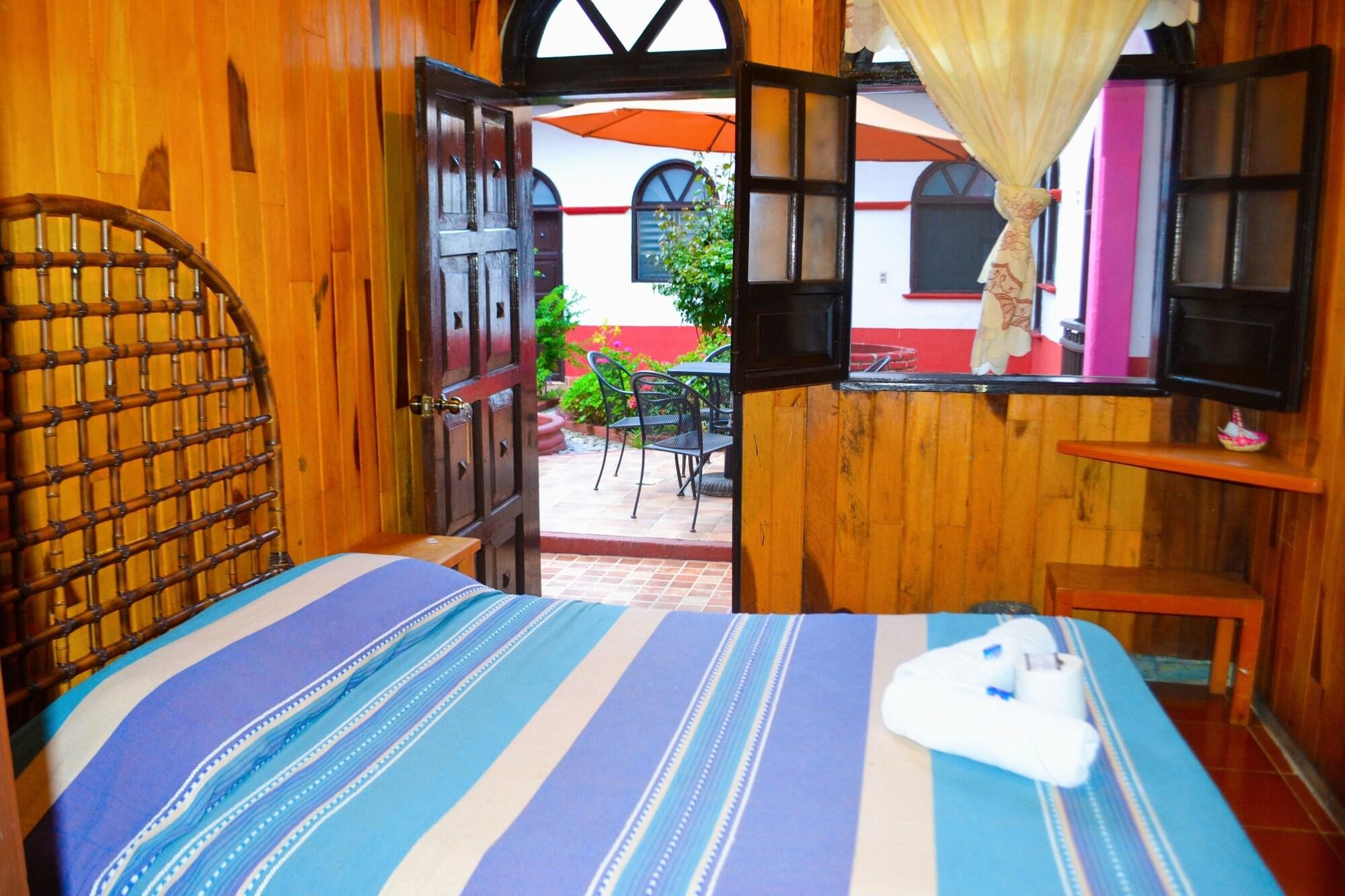 Hotel Delfín 3
