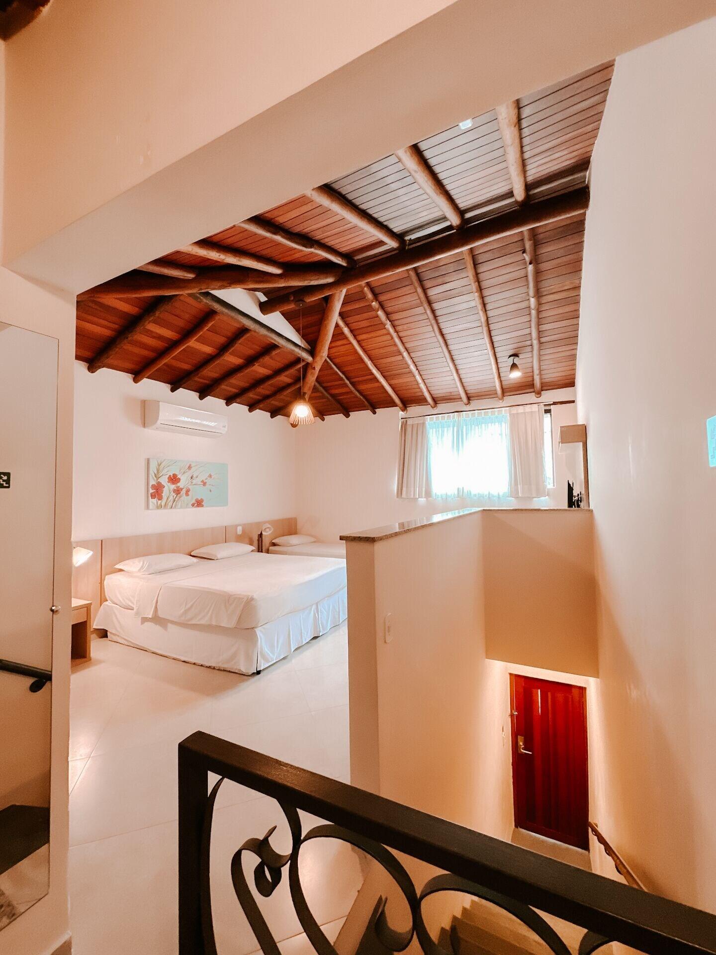 image-housing-carousel