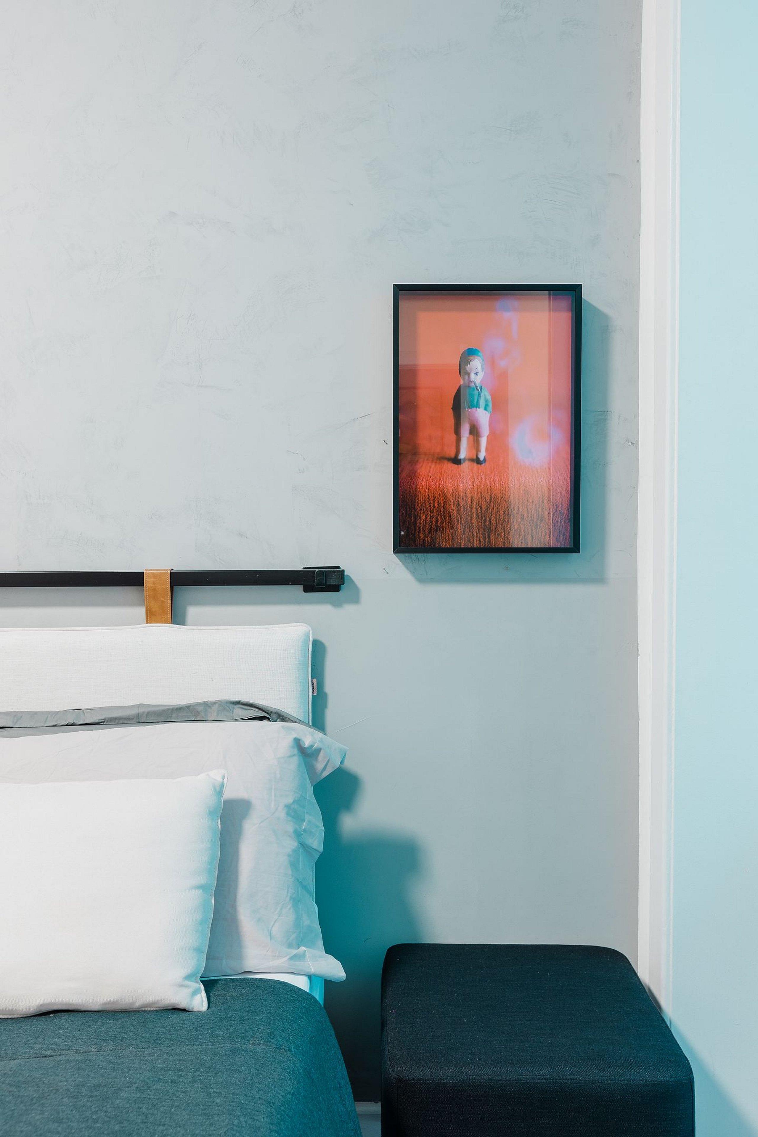 image-housing-carousel