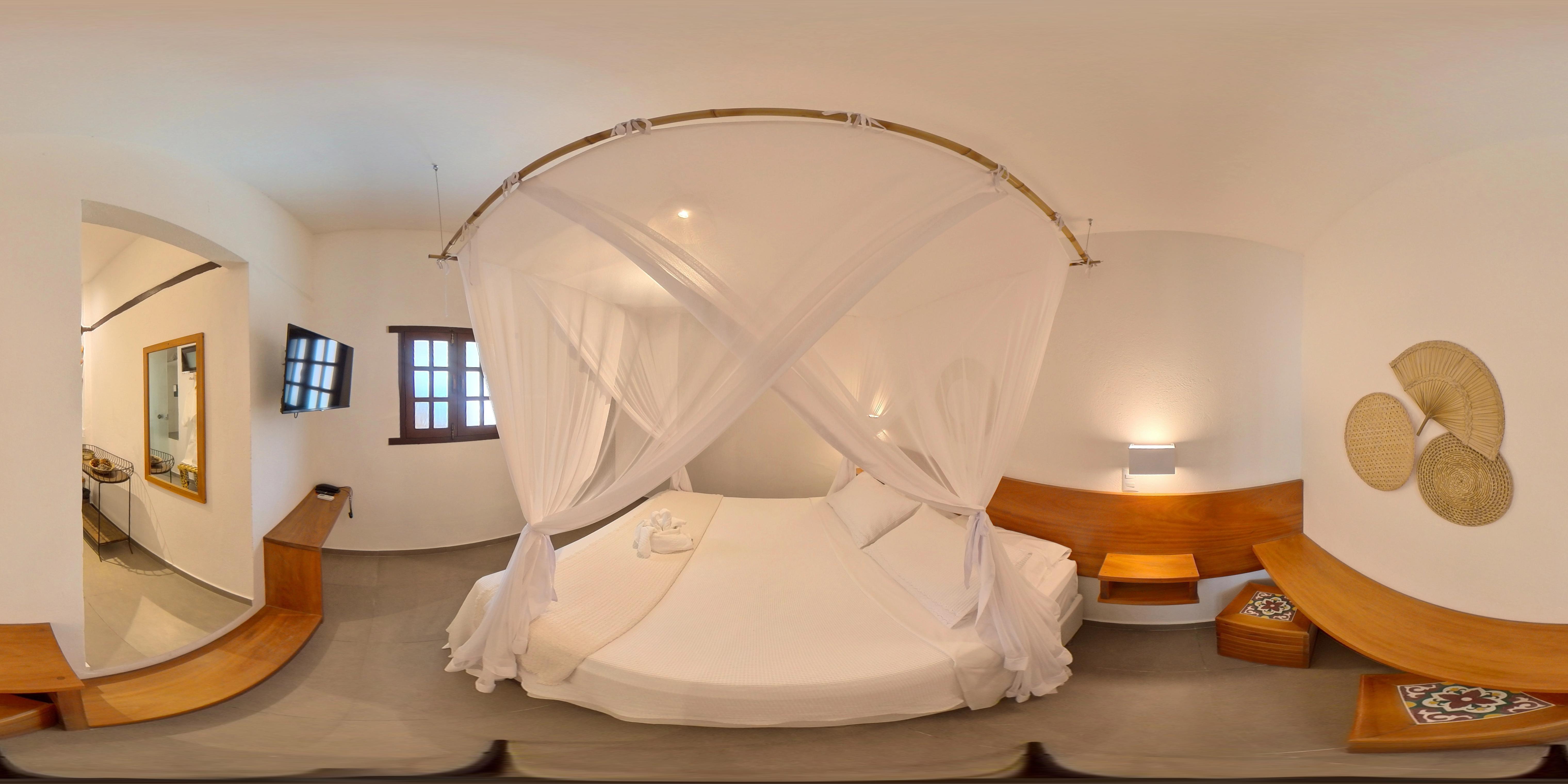 image-housing-carousel