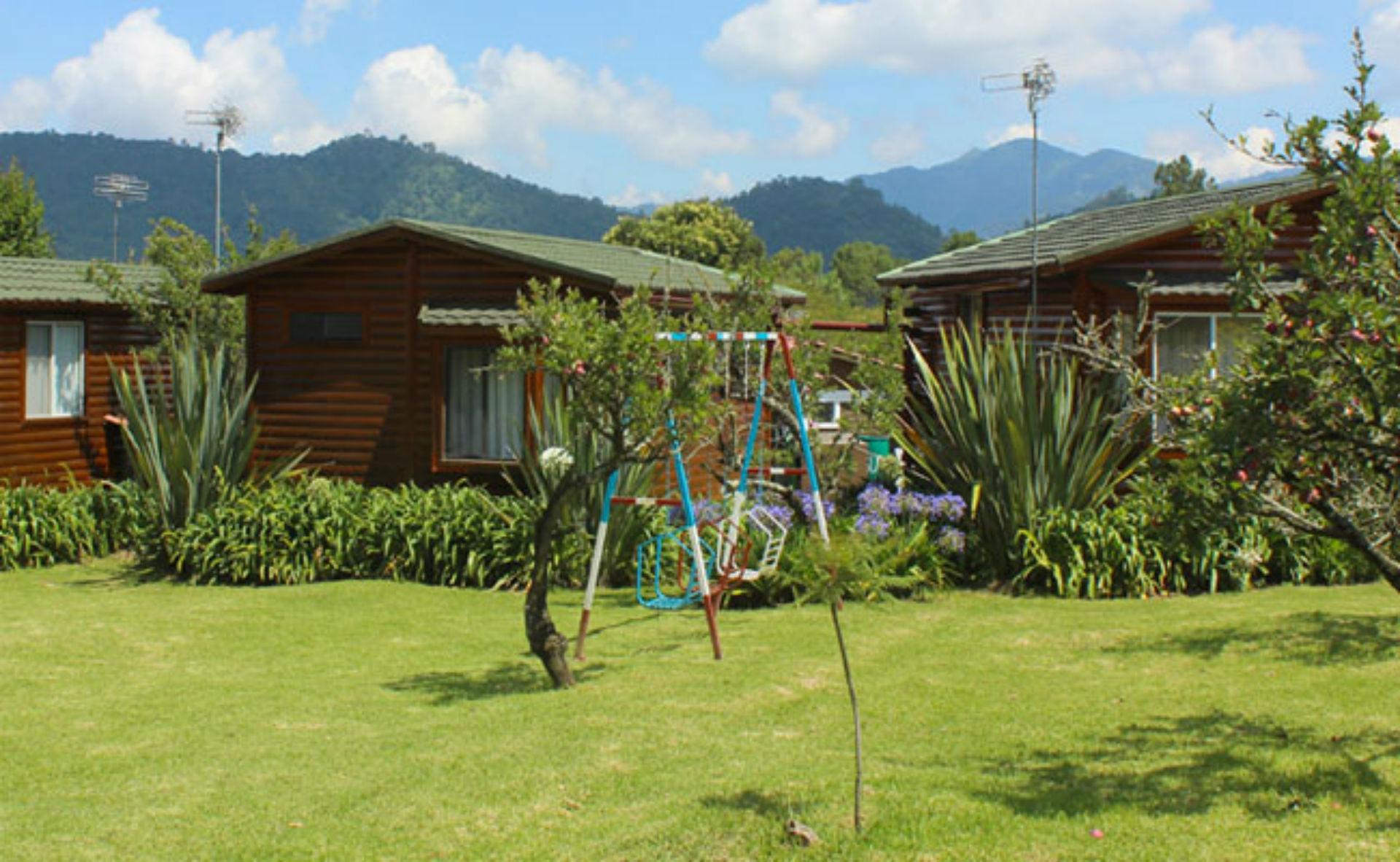 image-housing-carousel