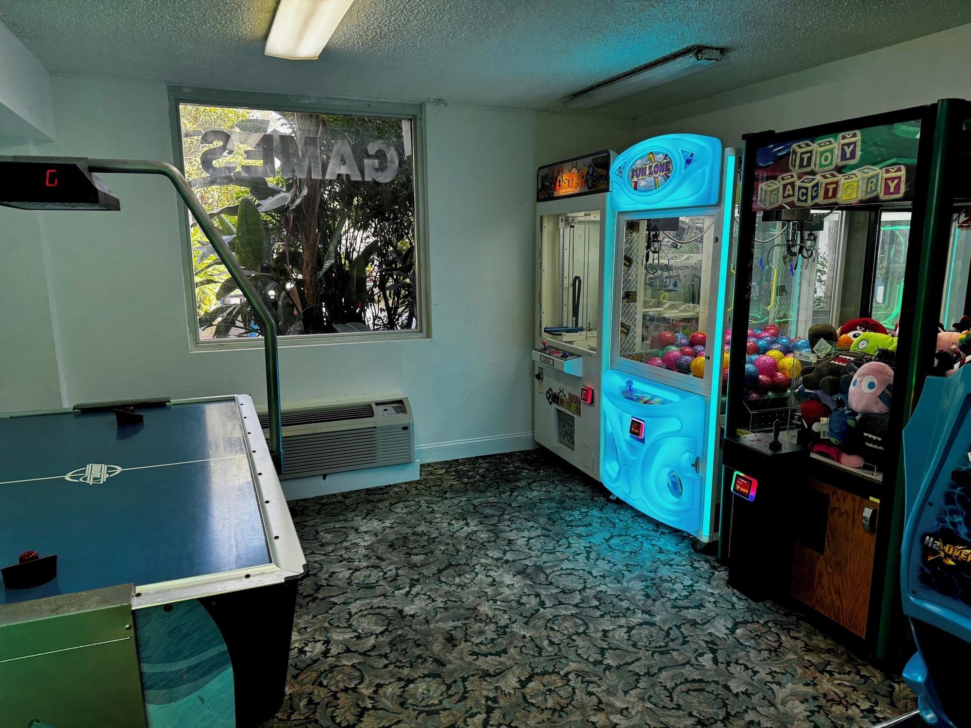 image-housing-carousel